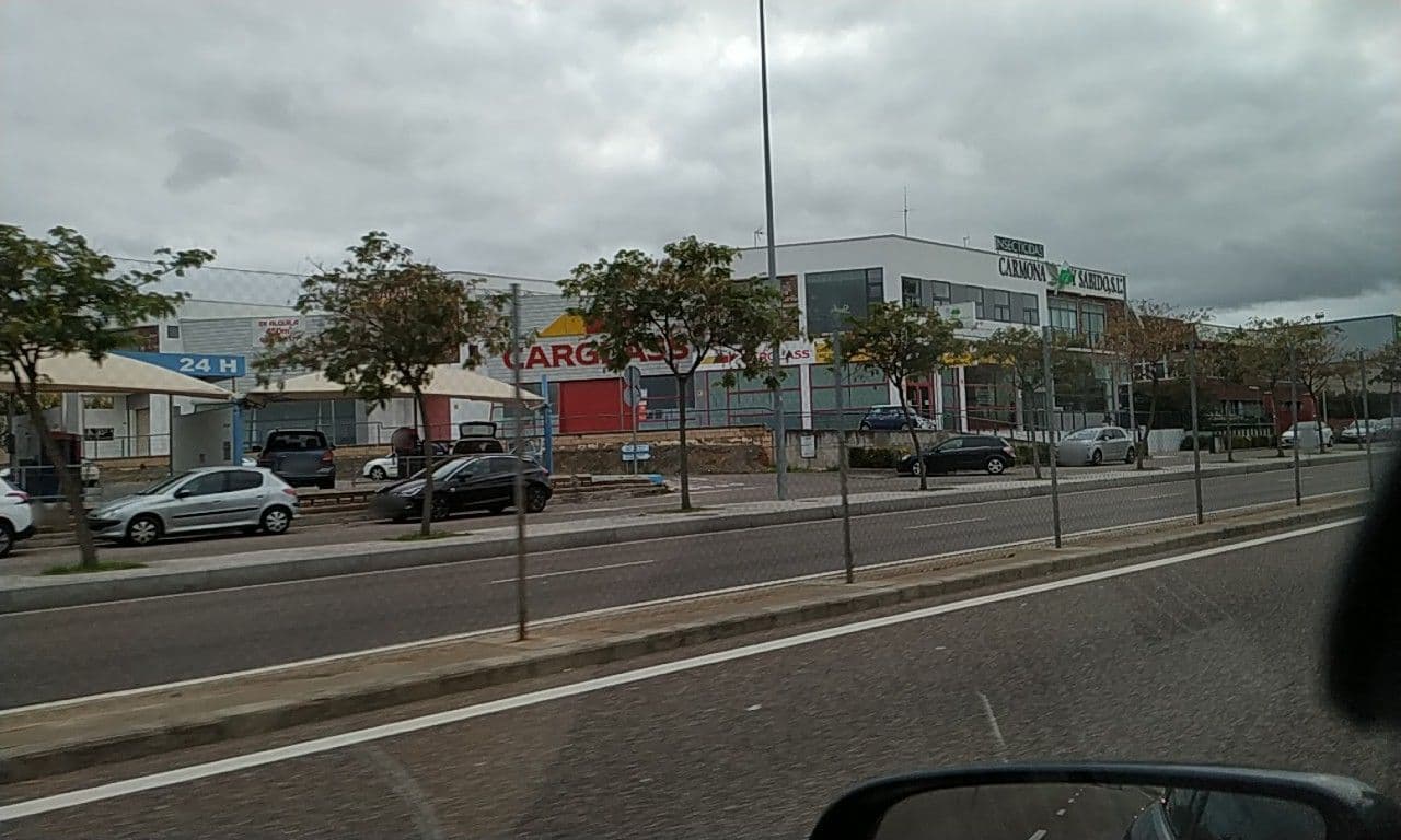 Street view near Confortel Golf Badajoz, Badajoz — © filohipo (CC BY-SA · Mapillary)