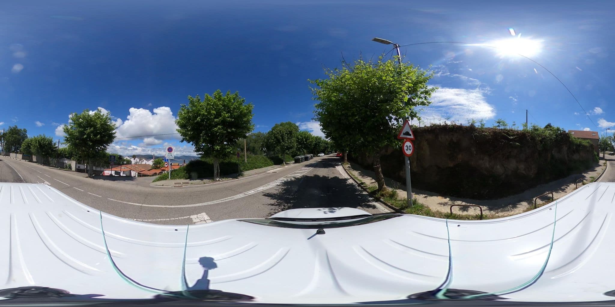 Street view near Praia Santa Bahía, Vigo — © EAPI (CC BY-SA · Mapillary)