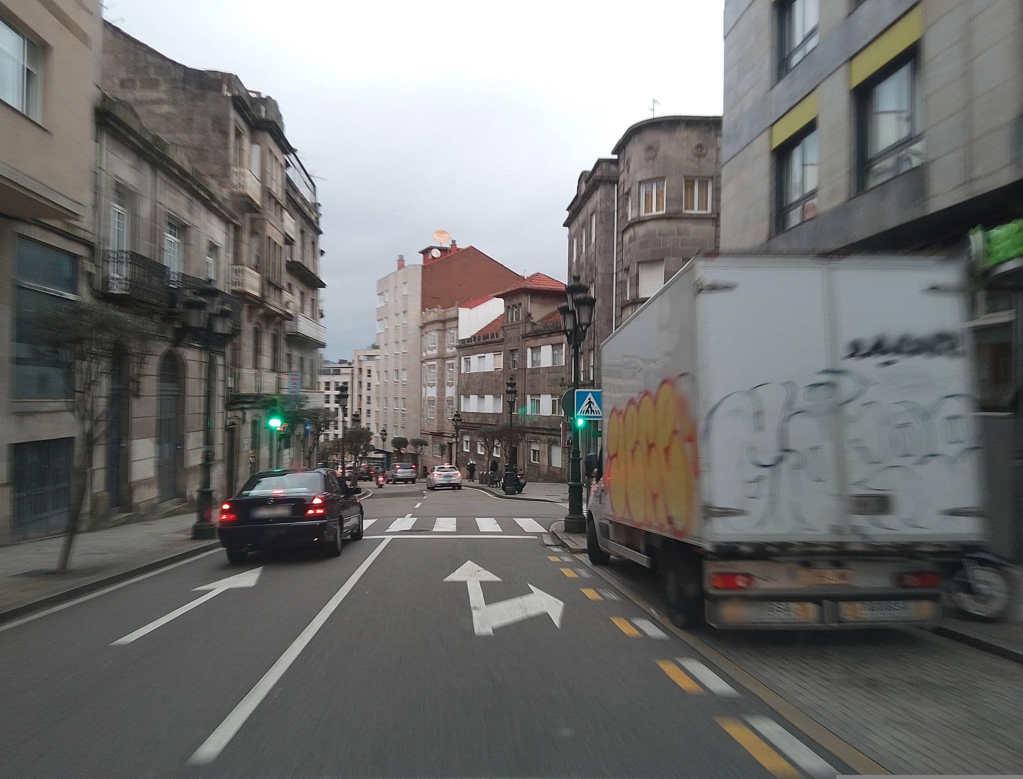 Street view near Hotel Ensenada, Vigo — © EAPI (CC BY-SA · Mapillary)