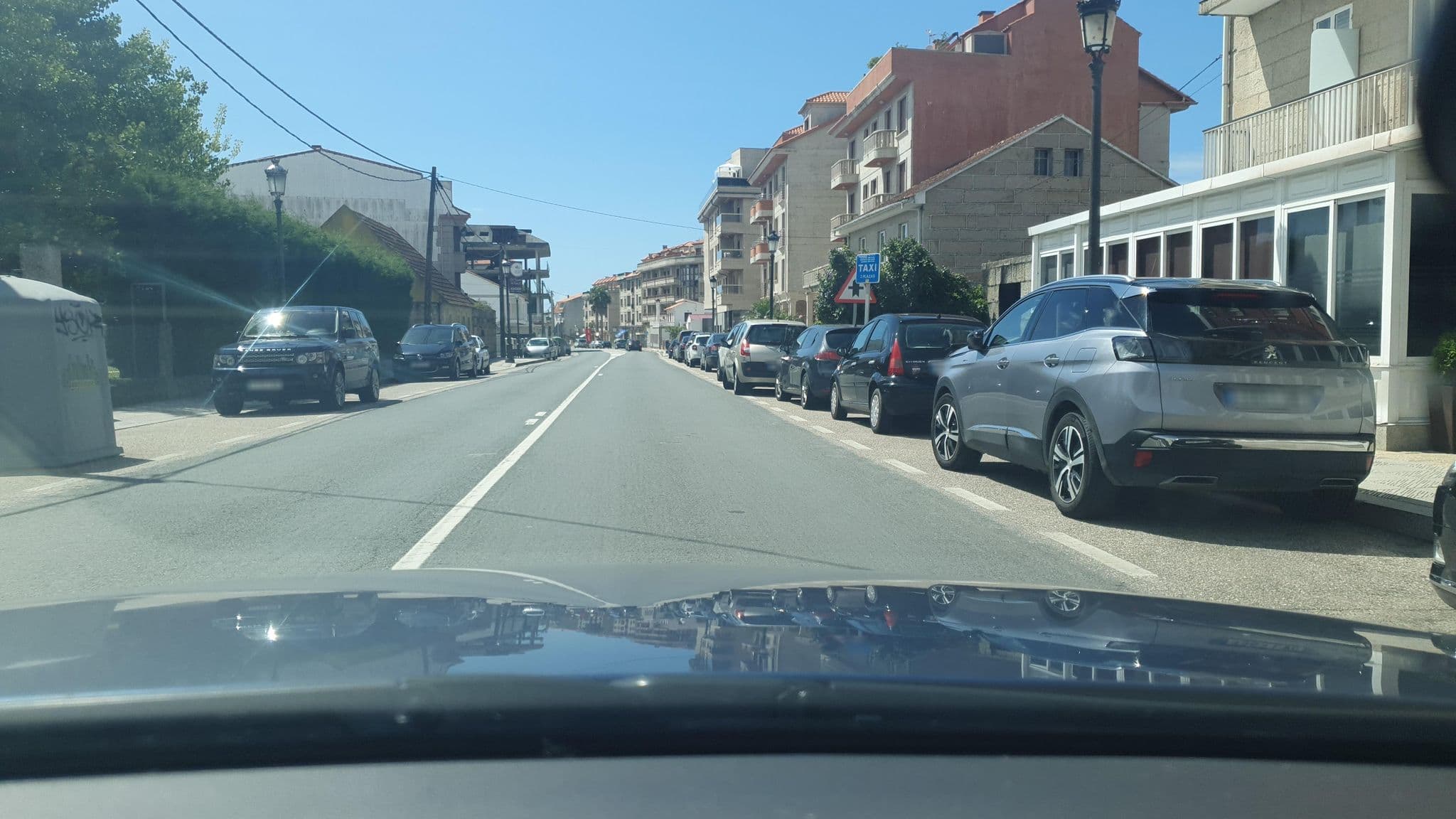 Street view near Hotel Caribe Sanxenxo, O Grove — © pablolampon (CC BY-SA · Mapillary)