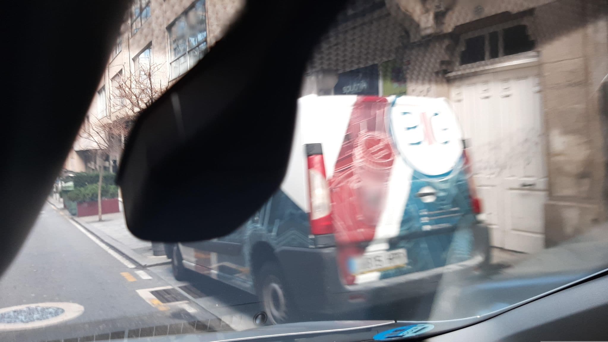 Street view near Hotel Axis Vigo, Vigo — © lolailo (CC BY-SA · Mapillary)