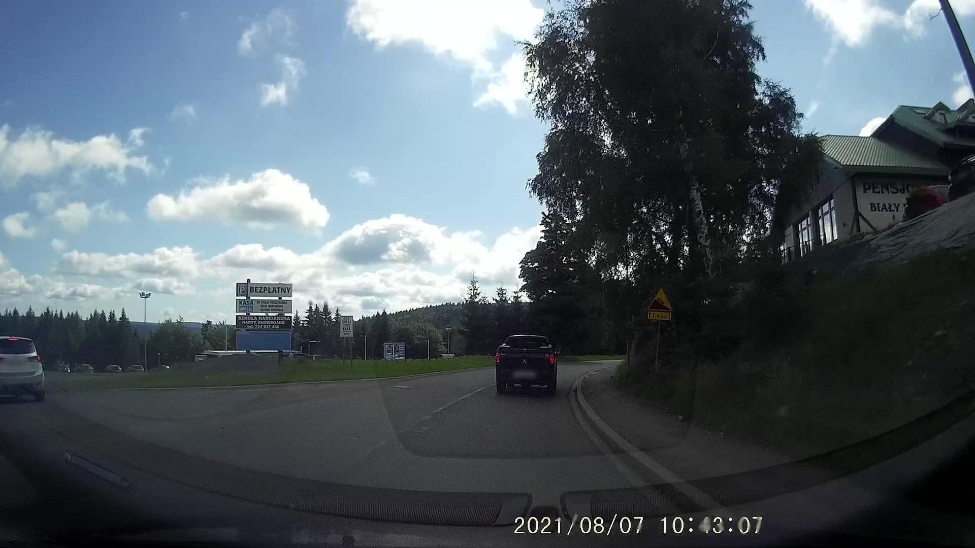Street view near Biały Potok, Skuhrov nad Bělou — © dasza (CC BY-SA · Mapillary)