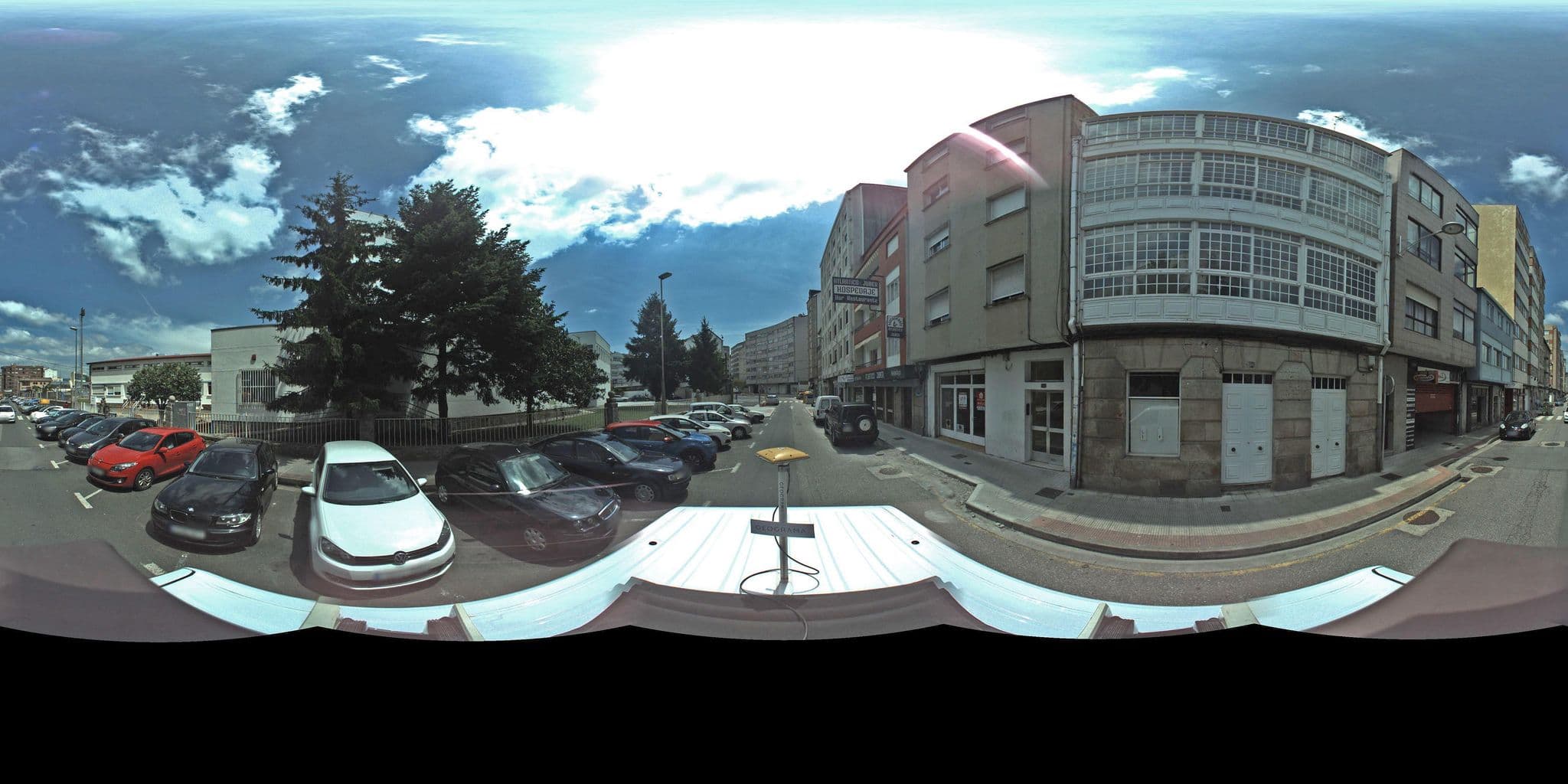 Street view near Hostal Atlántico & Juber, Pontevedra — © sgonzalezd (CC BY-SA · Mapillary)