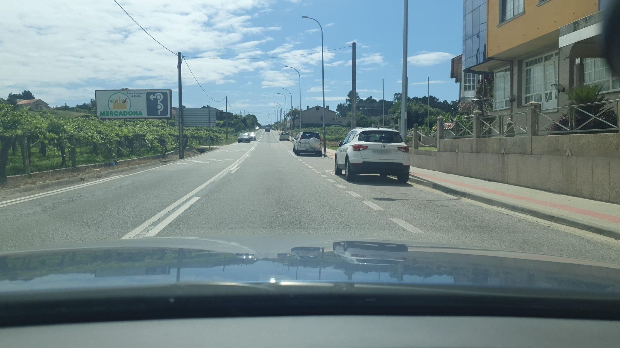 Street view near Hotel Ria Mar, Meaño — © pablolampon (CC BY-SA · Mapillary)