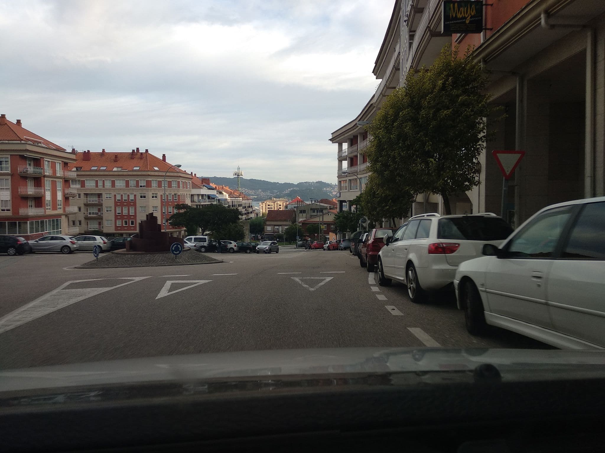 Street view near Hotel Bienestar Moaña, Moaña — © deliodc (CC BY-SA · Mapillary)