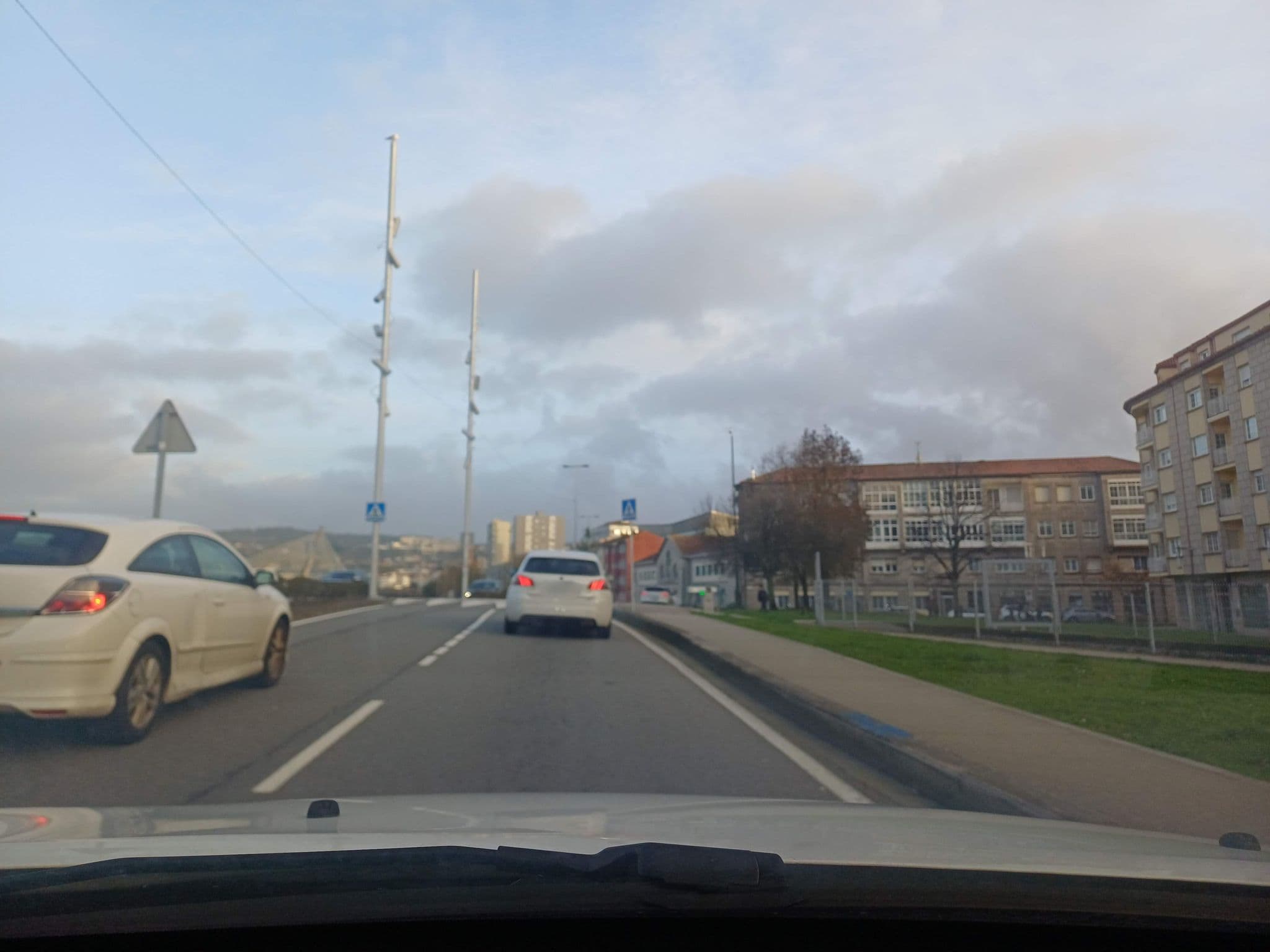 Street view near A Casa de Aldan, Pontevedra — © APO25 (CC BY-SA · Mapillary)