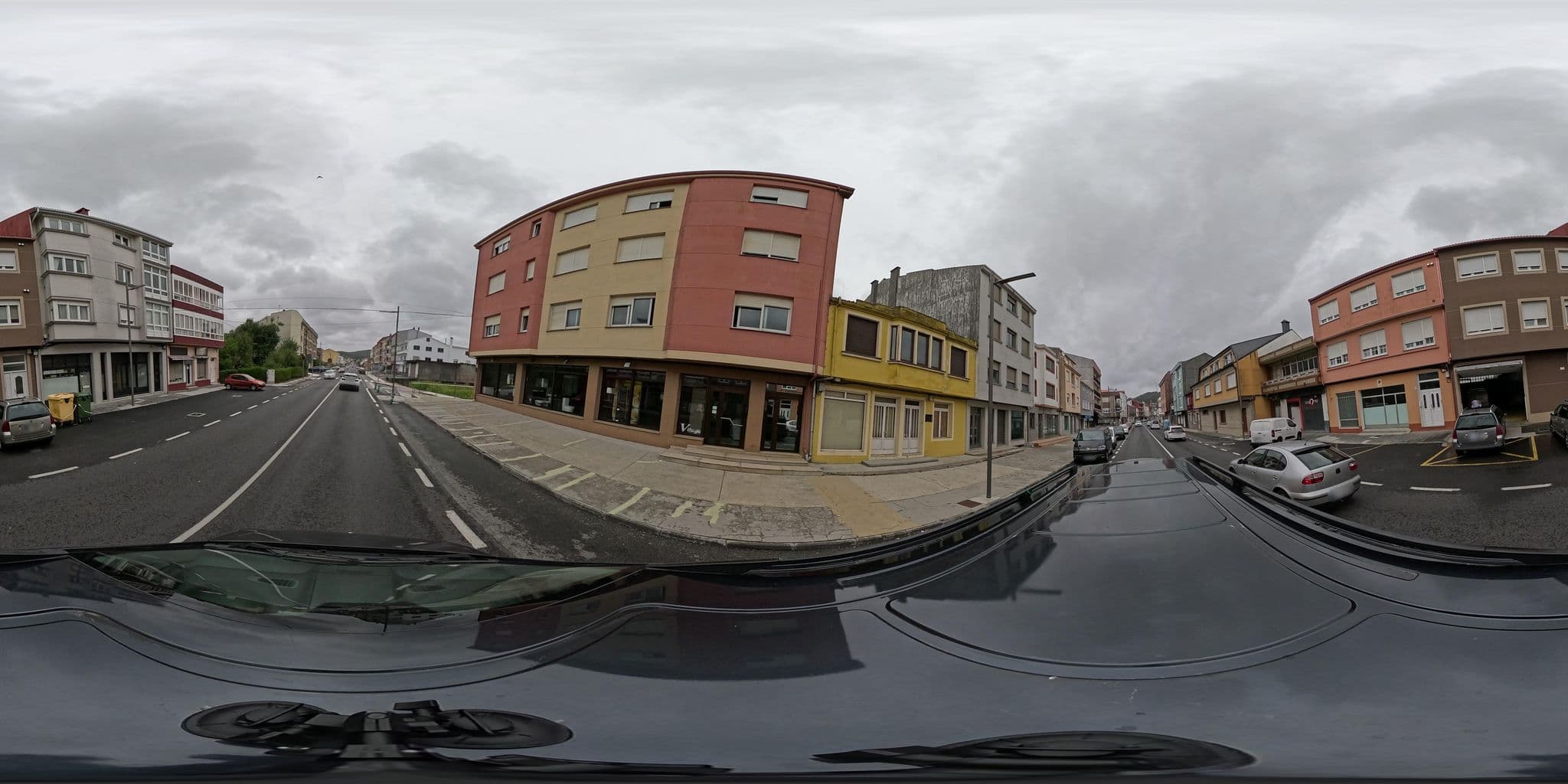 Street view near Pensión Restaurante Vázquez, Camariñas — © seraq (CC BY-SA · Mapillary)