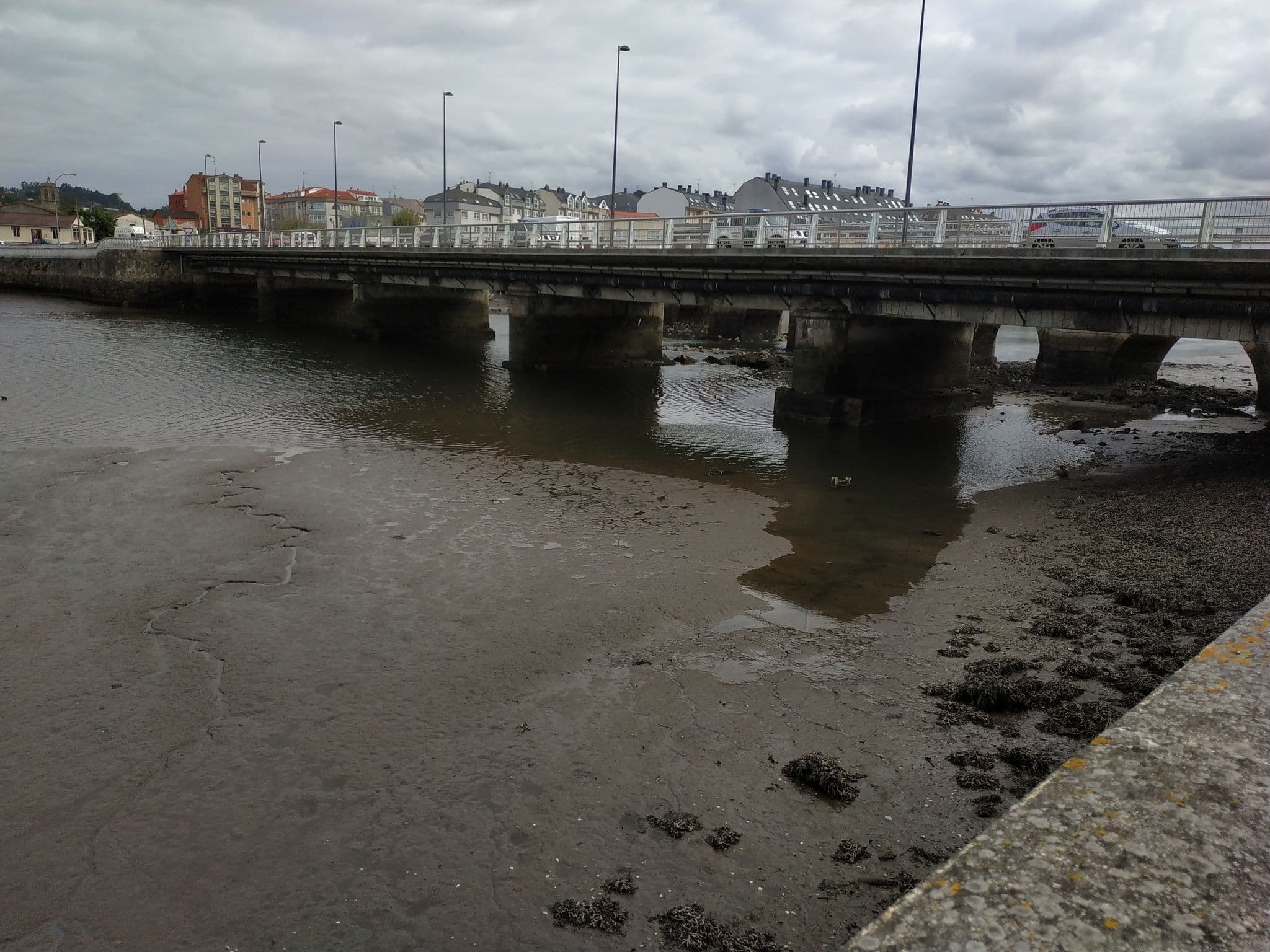 Street view near ZAFIRO TOURS, Cambre — © iago (CC BY-SA · Mapillary)