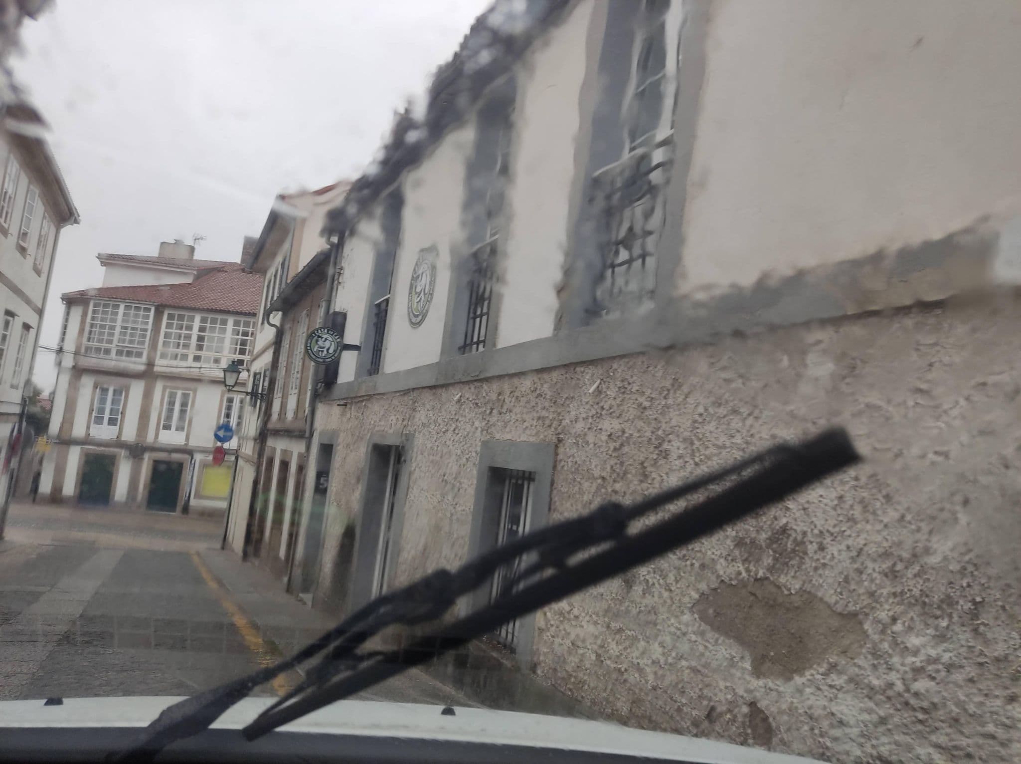 Street view near Casa Do Medio, Santiago de Compostela — © mCalle (CC BY-SA · Mapillary)
