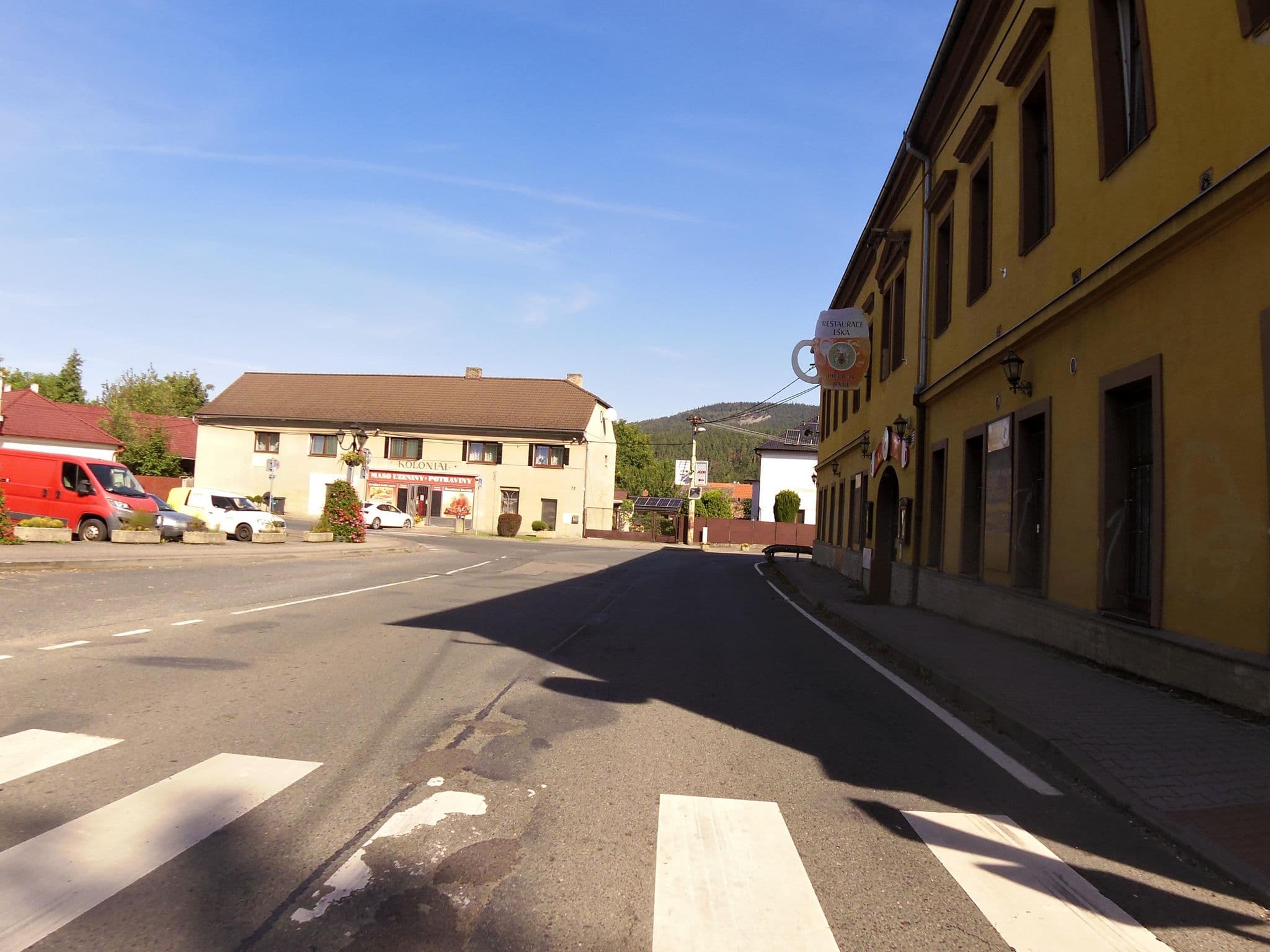 Street view near Malý Janek, Jince — © fell3 (CC BY-SA · Mapillary)