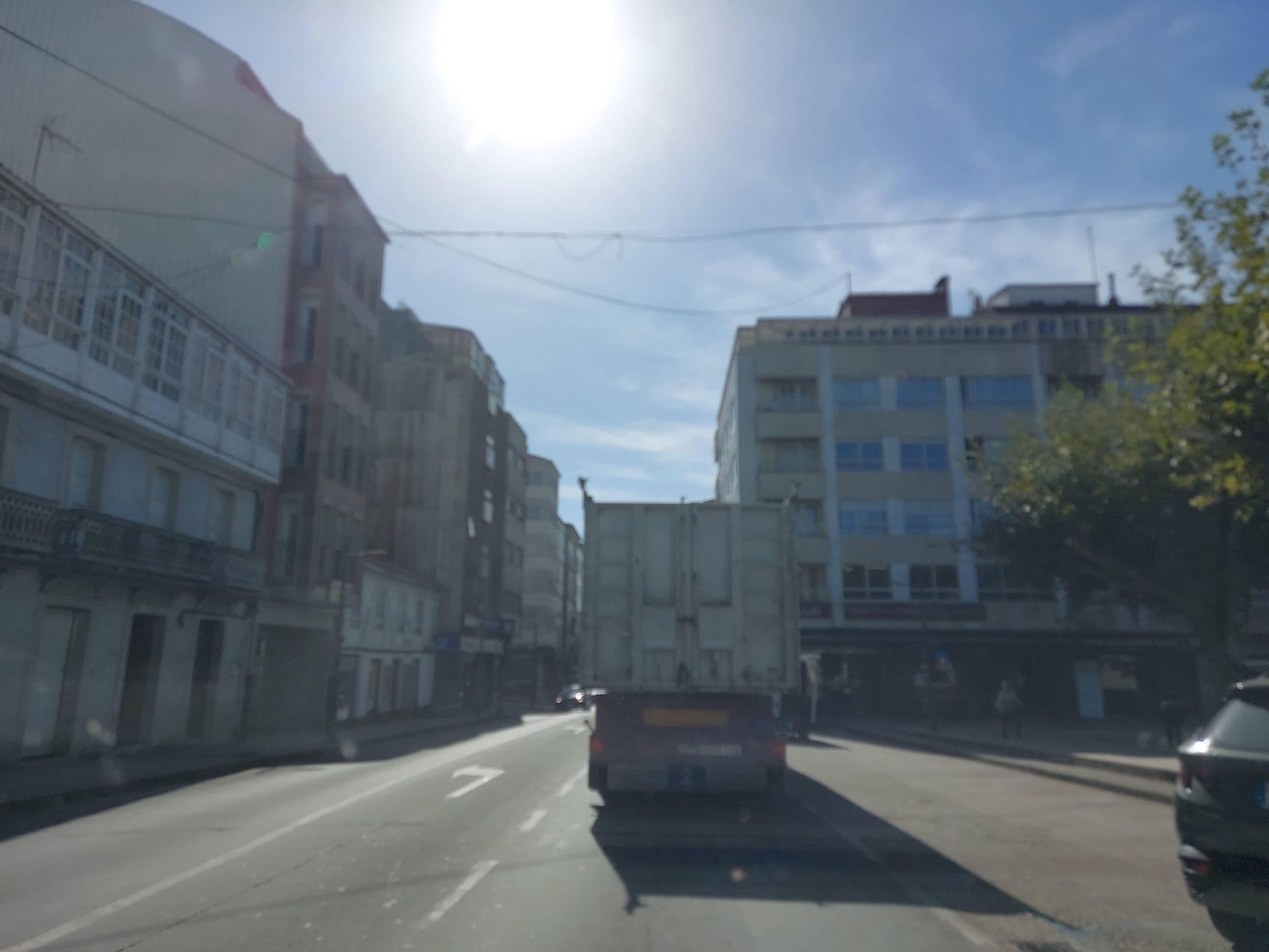 Street view near Hostal el Tunel Avda. Alfonso Senra, 119, Ordes — © 5rmft (CC BY-SA · Mapillary)