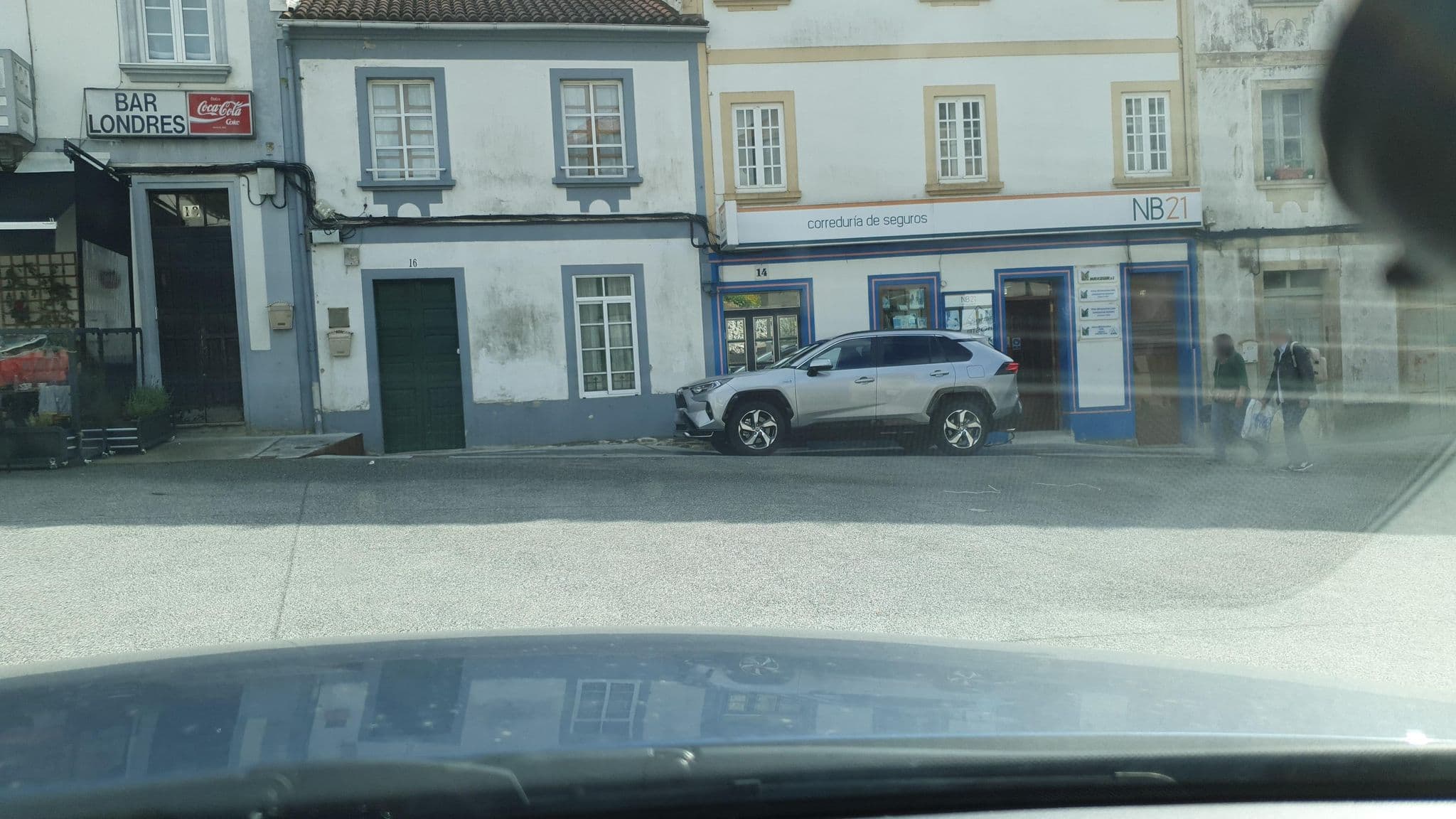 Street view near Albergue Turistico la Credencial, Santiago de Compostela — © pablolampon (CC BY-SA · Mapillary)