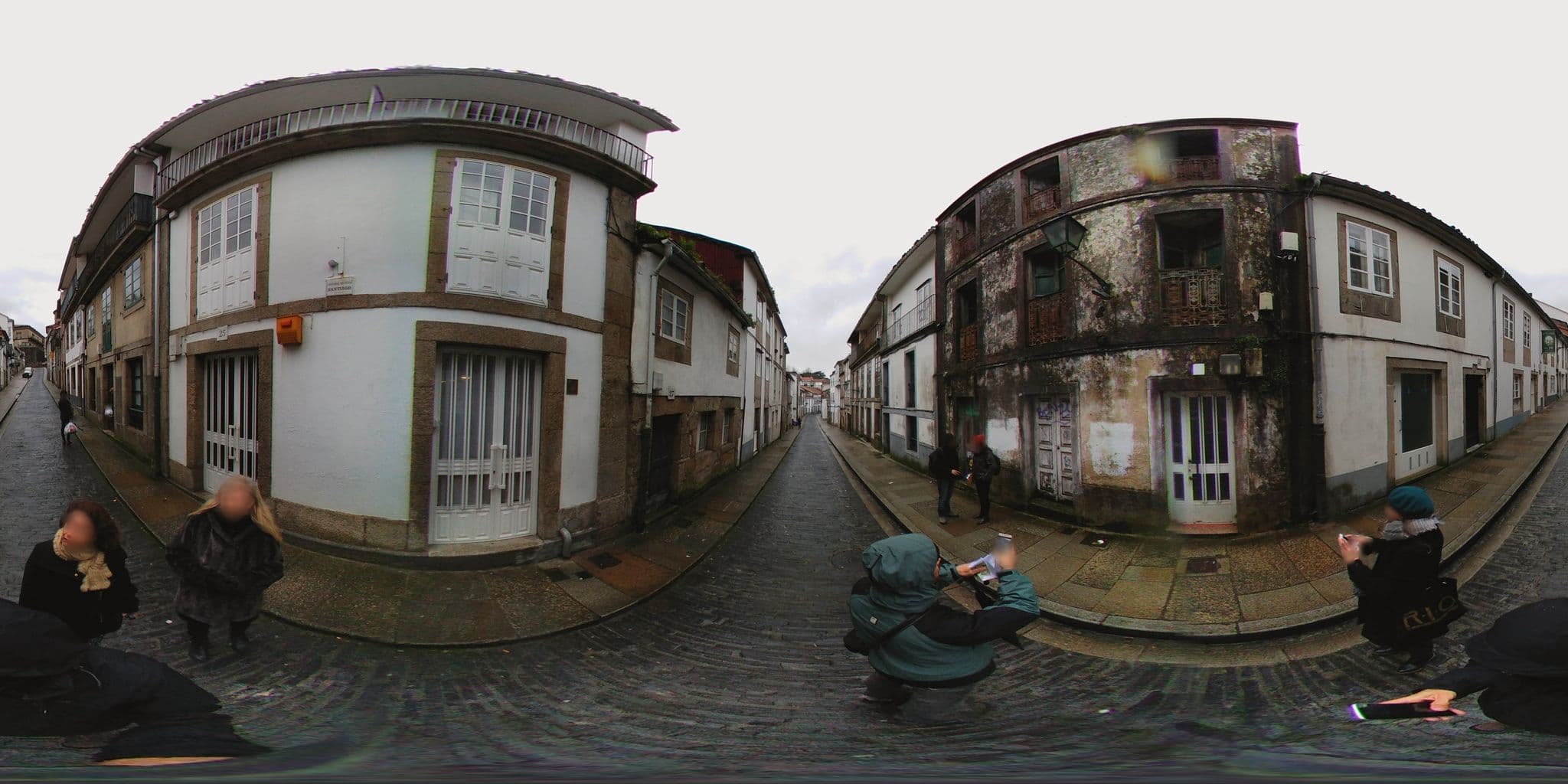 Street view near Hotel Hortas, Santiago de Compostela — © havana (CC BY-SA · Mapillary)