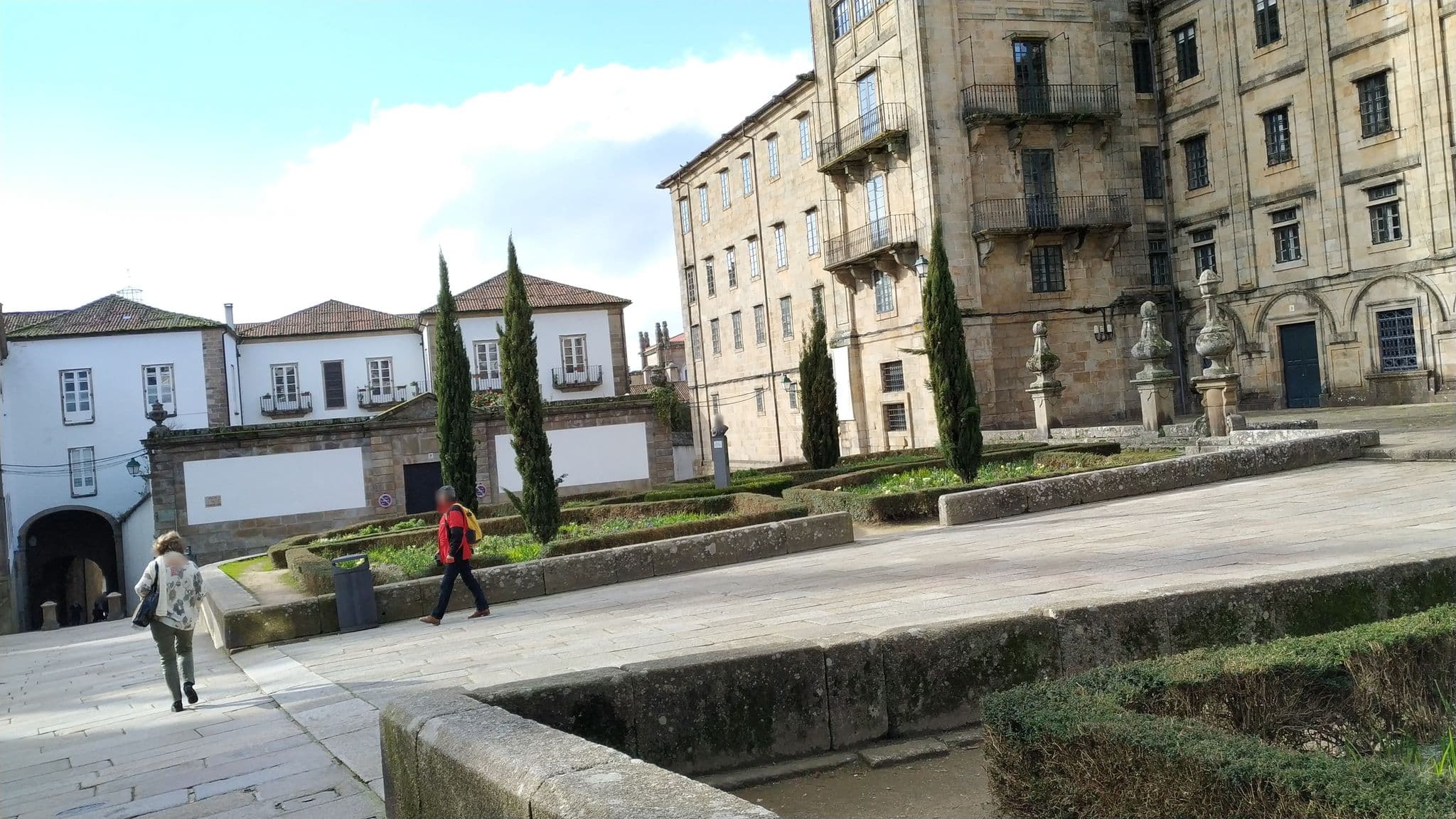 Street view near Hostal Seminario, Santiago de Compostela — © sanjorgepinho (CC BY-SA · Mapillary)