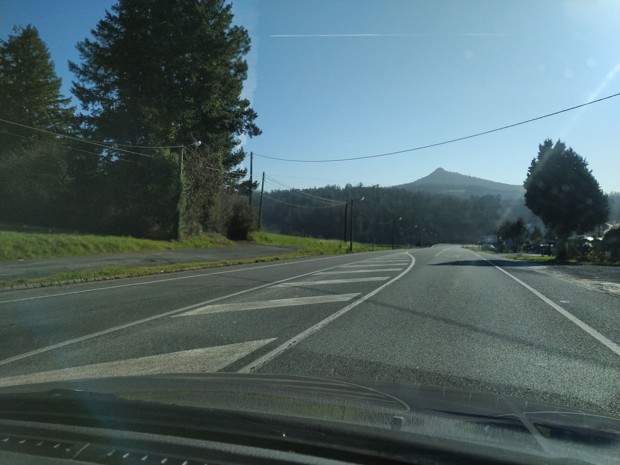 Street view near Congresos Hotel Santiago de Compostela, Vedra — © sanjorgepinho (CC BY-SA · Mapillary)