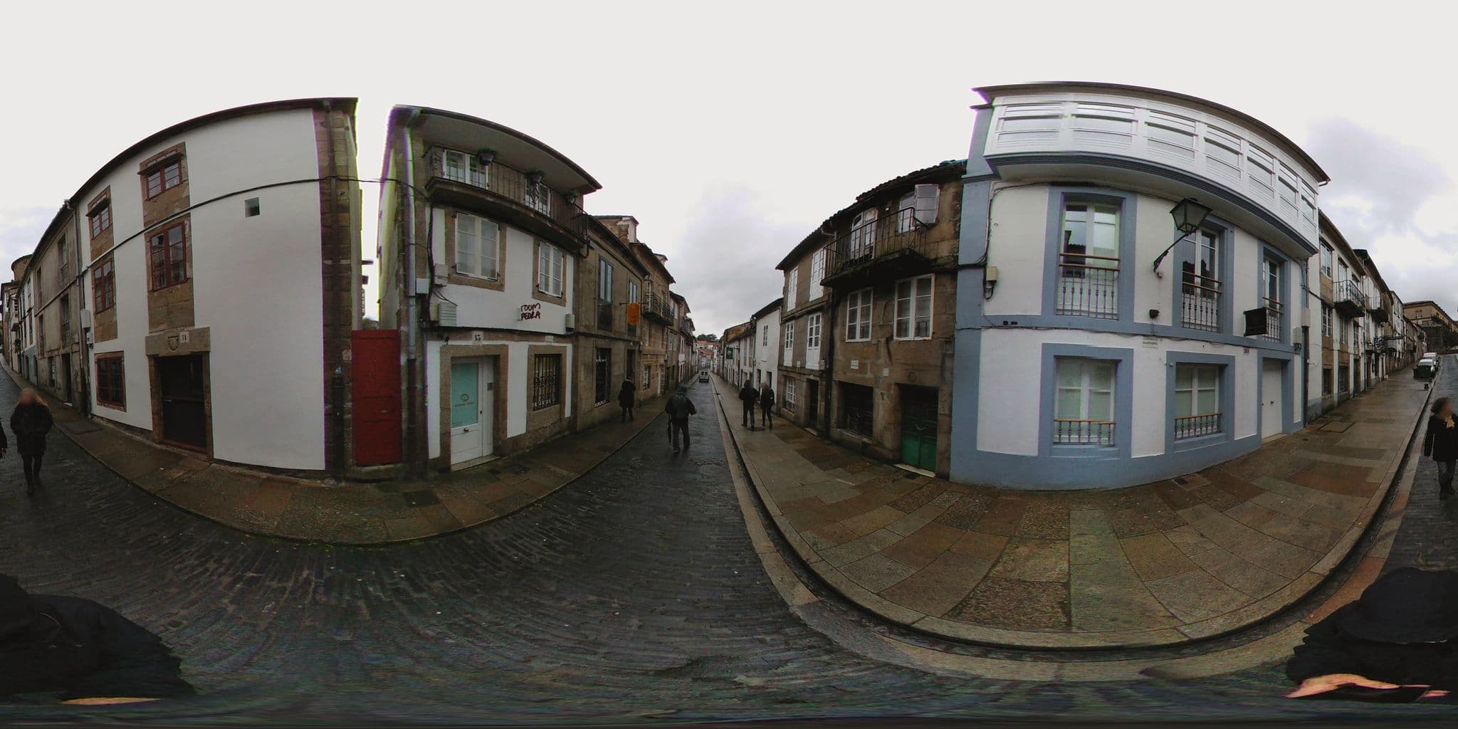 Street view near A Fonte das Hortas Residencial, Santiago de Compostela — © elpbatista (CC BY-SA · Mapillary)