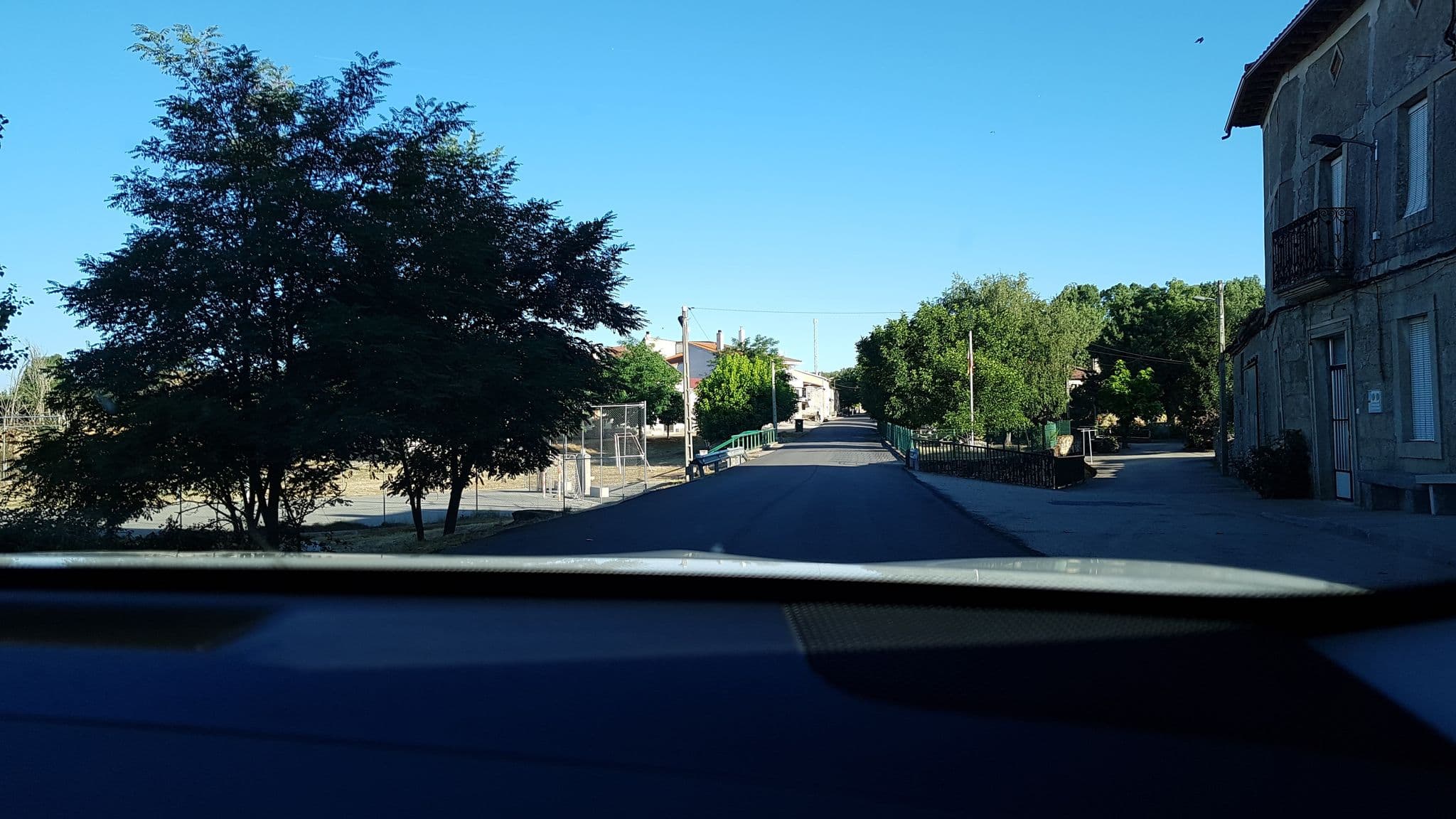 Street view near Centro de Turismo Rural Lajafriz, Fonfría — © samgct (CC BY-SA · Mapillary)