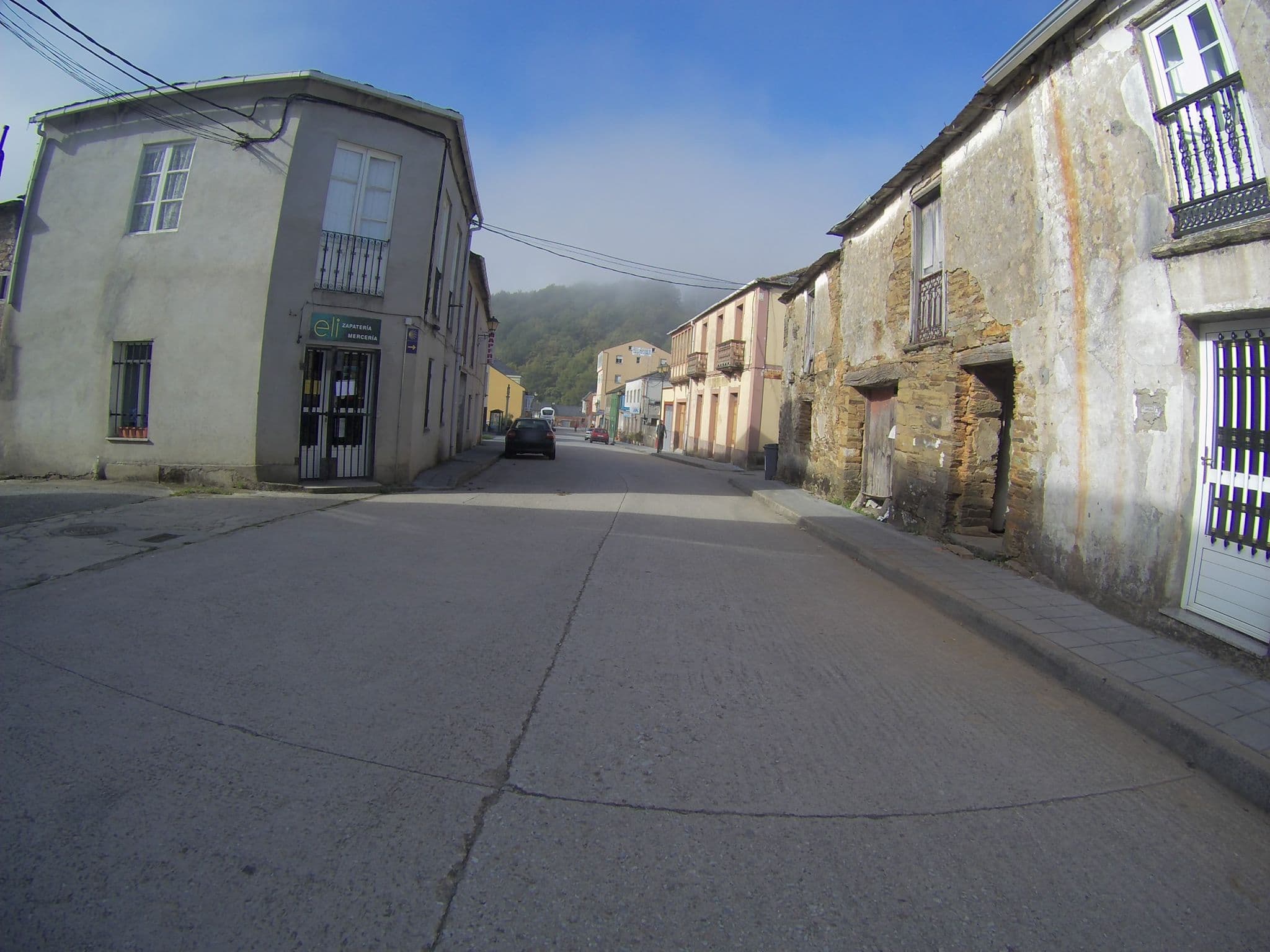 Street view near Aitzenea, Samos — © camperxr (CC BY-SA · Mapillary)