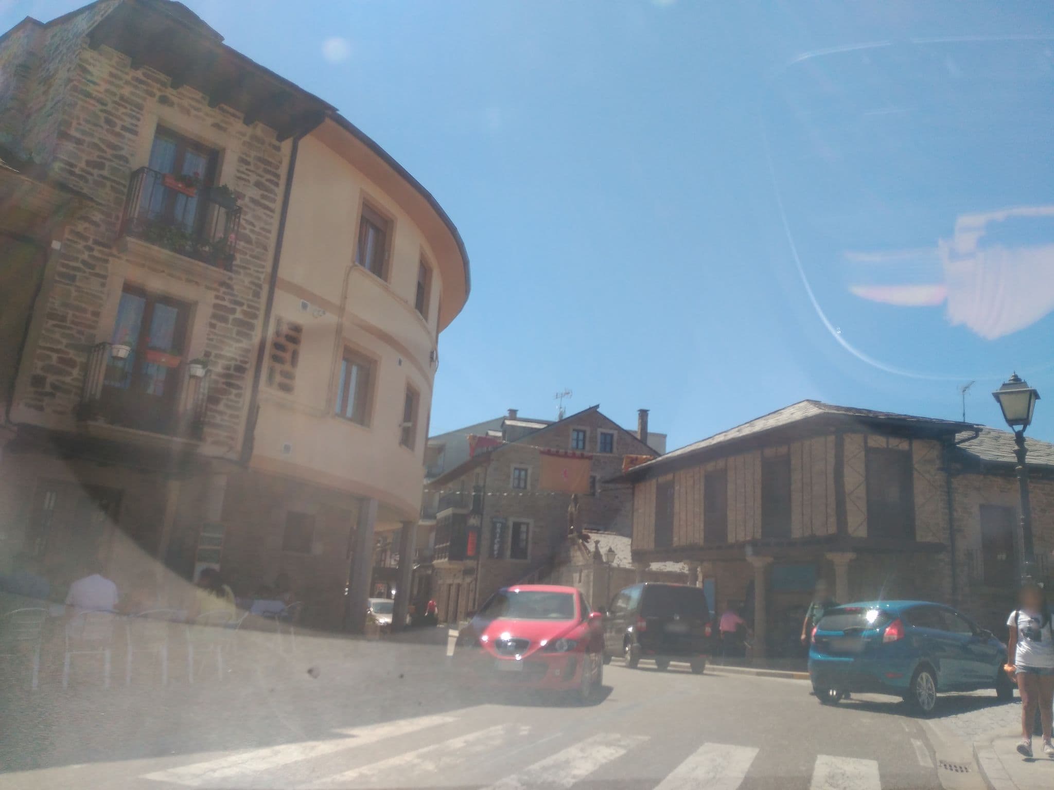 Street view near Hostal Raíces, Puebla de Sanabria — © sanchi (CC BY-SA · Mapillary)