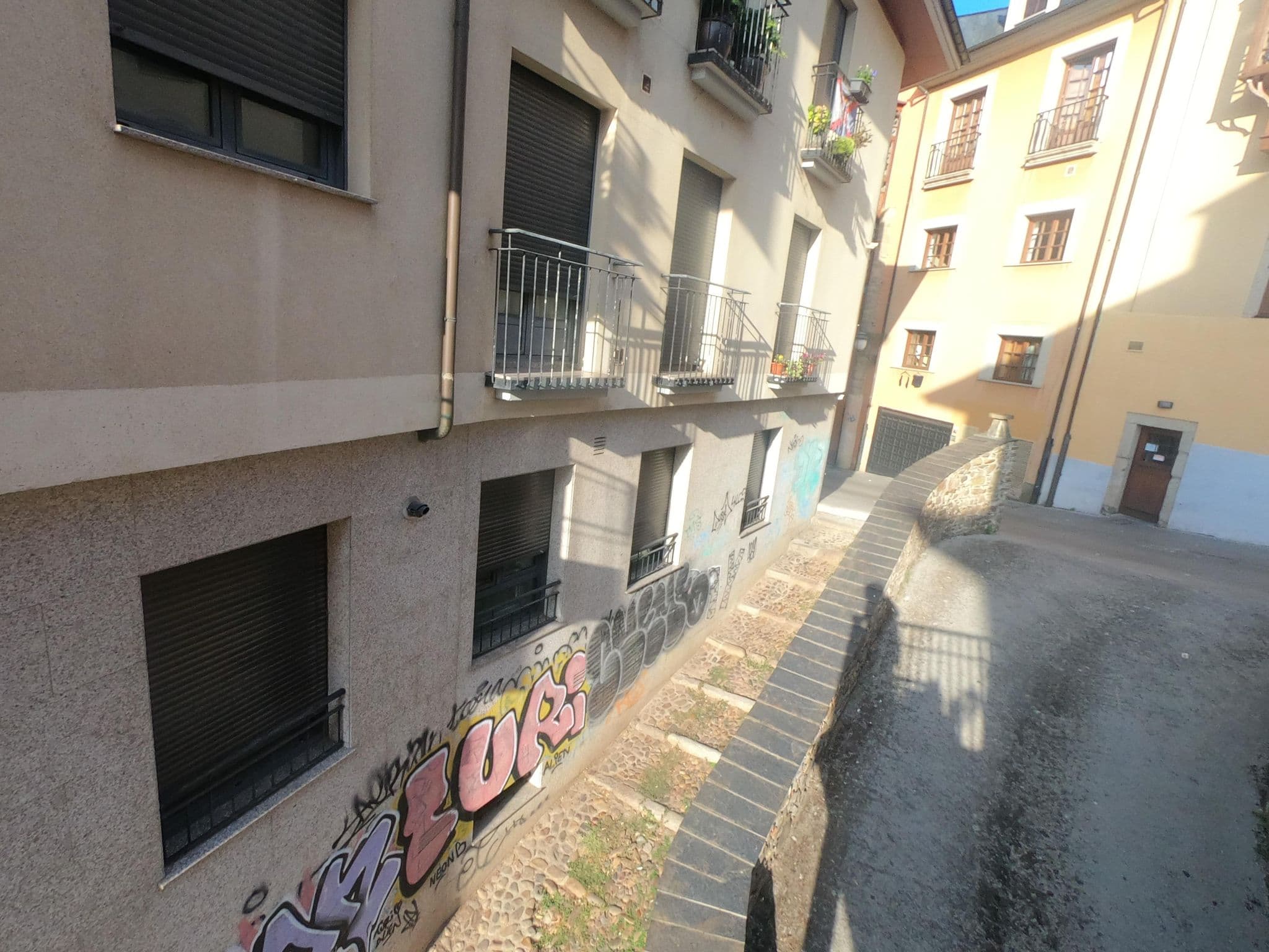Street view near El Templarin, Ponferrada — © filohipo (CC BY-SA · Mapillary)