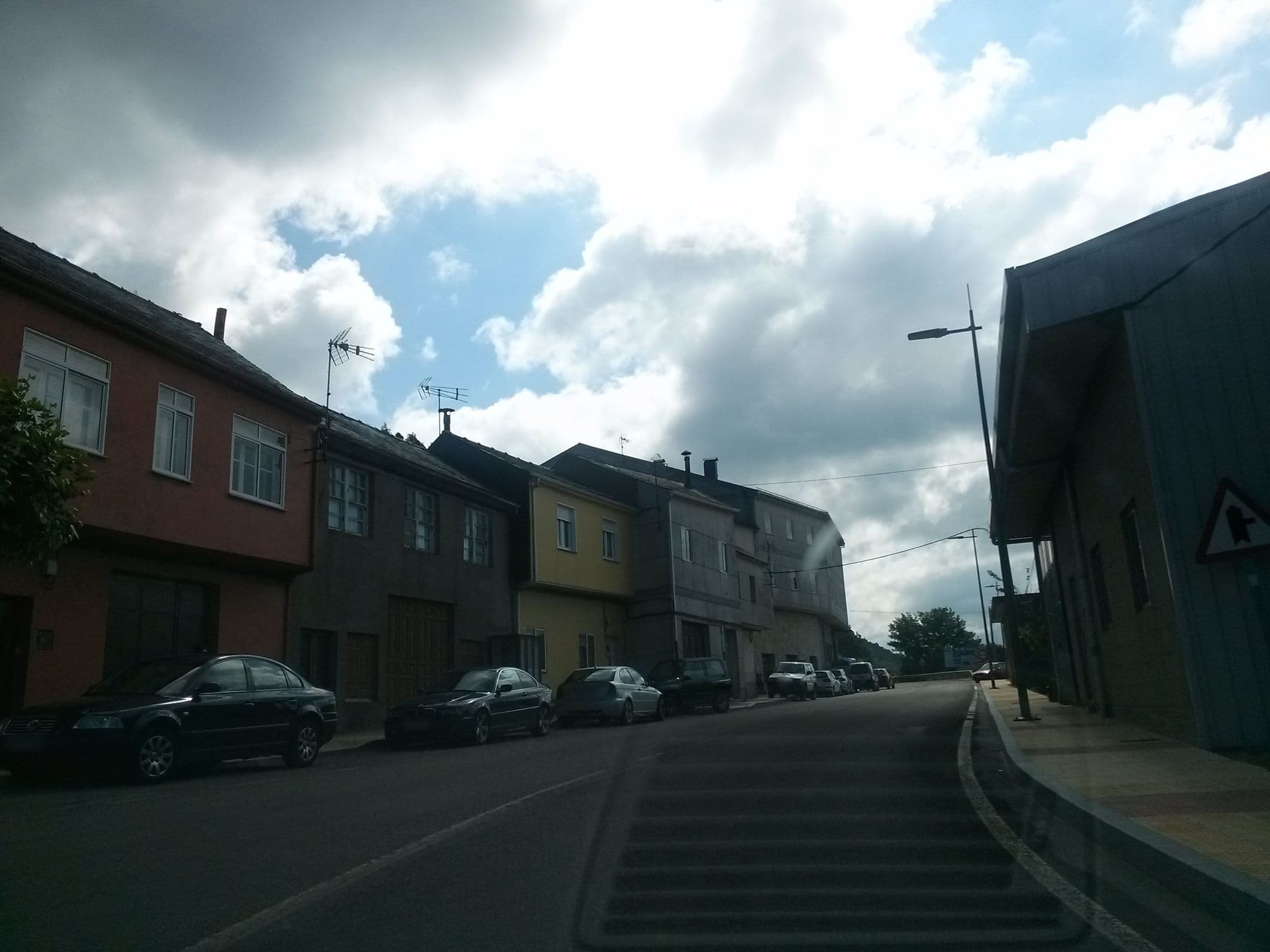 Street view near O'Peregrino, San Román — © gaptpro (CC BY-SA · Mapillary)