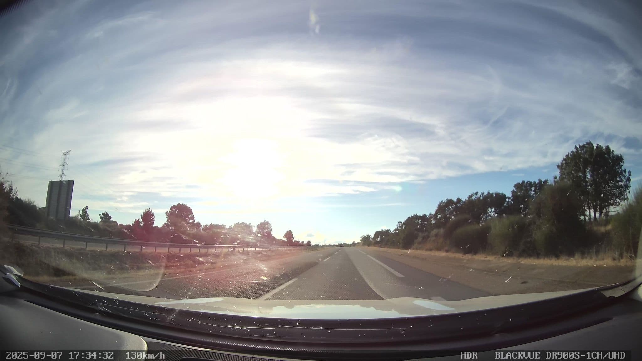 Street view near Albergue Rehoboth, Castrocontrigo — © sanjorgepinho (CC BY-SA · Mapillary)