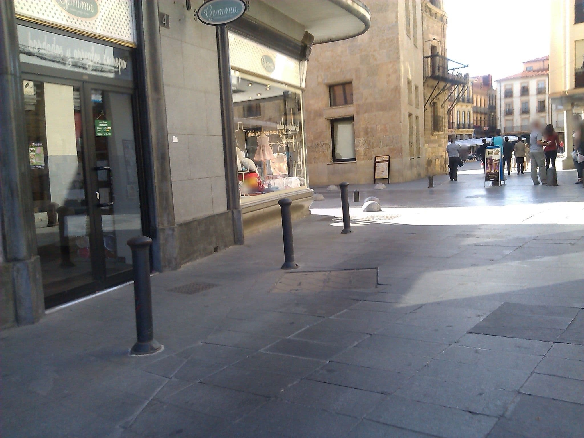 Street view near Hostal Astorga, Astorga — © changchun1 (CC BY-SA · Mapillary)