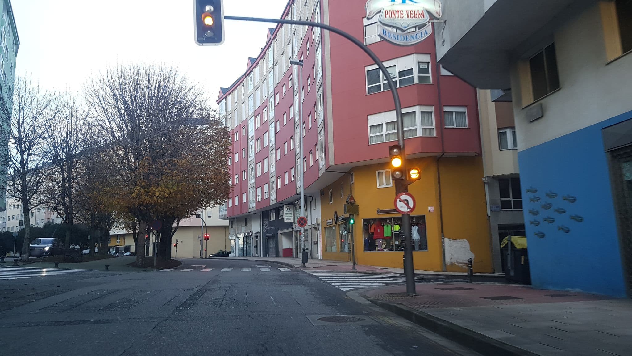Street view near Hostel Ponte Vella, Lugo — © gaptpro (CC BY-SA · Mapillary)