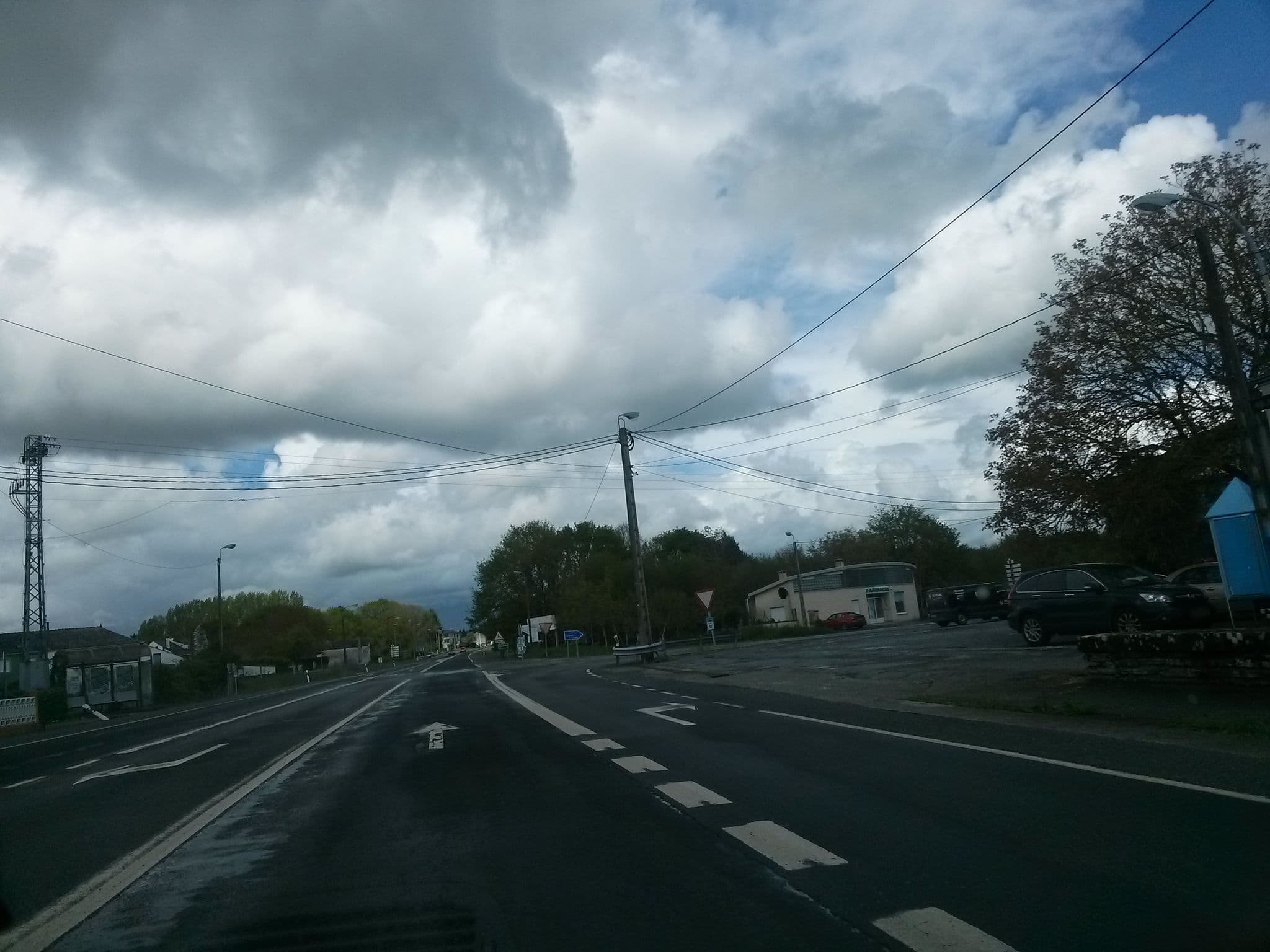 Street view near Hostal Soborvilla, Outeiro de Rei — © gaptpro (CC BY-SA · Mapillary)