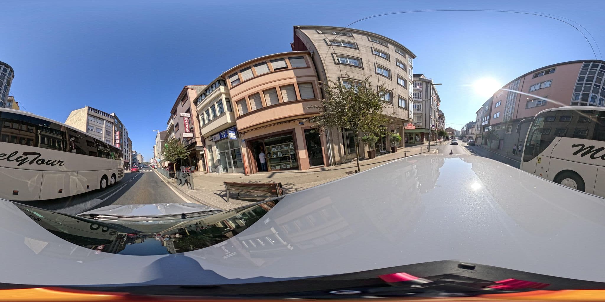 Street view near Pensión Restaurante O Retiro, Arzúa — © yannakis (CC BY-SA · Mapillary)