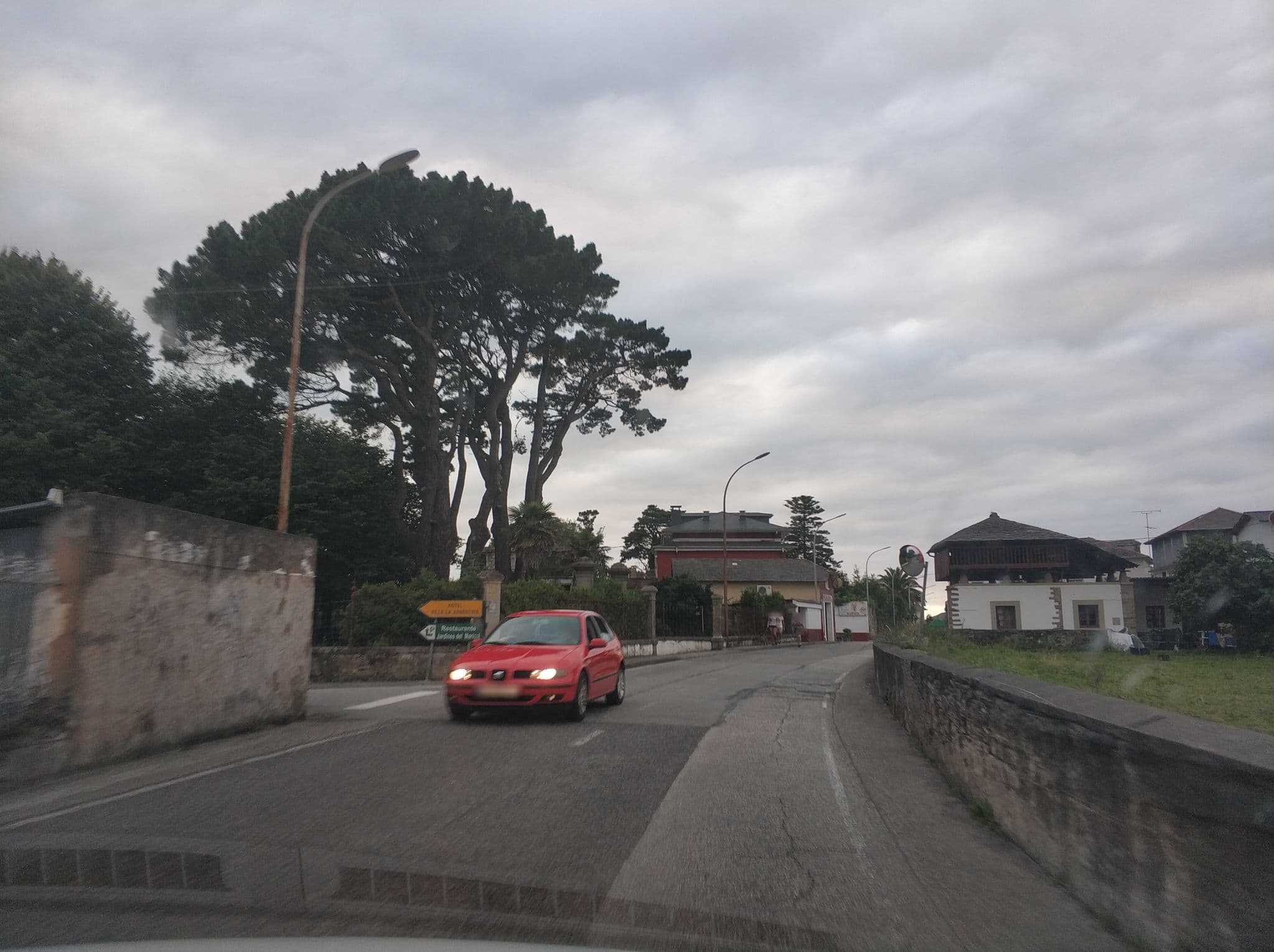 Street view near Hotel Zabala, Navia — © sanchi (CC BY-SA · Mapillary)