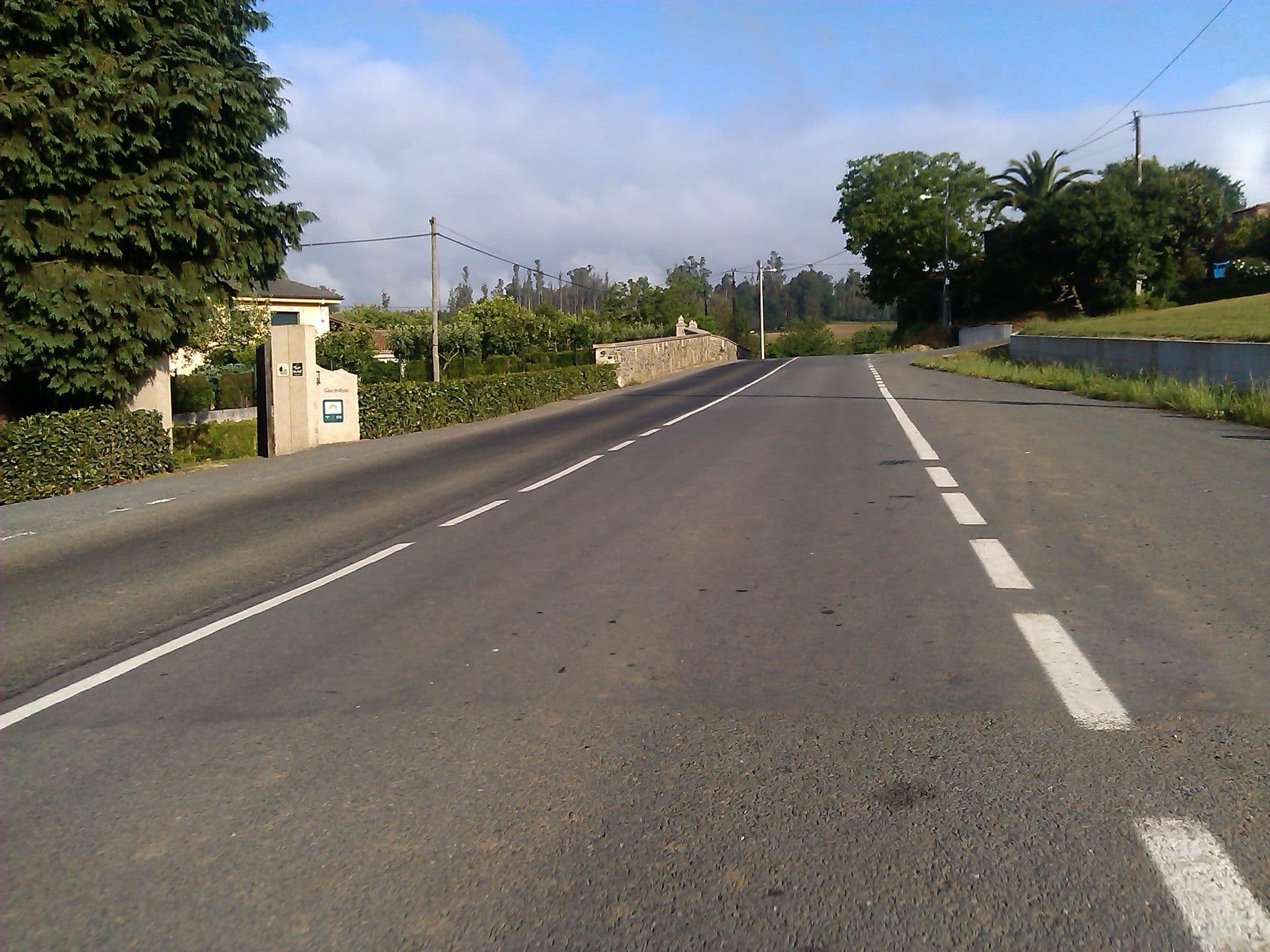 Street view near Casa de Abaixo, Arzúa — © changchun1 (CC BY-SA · Mapillary)