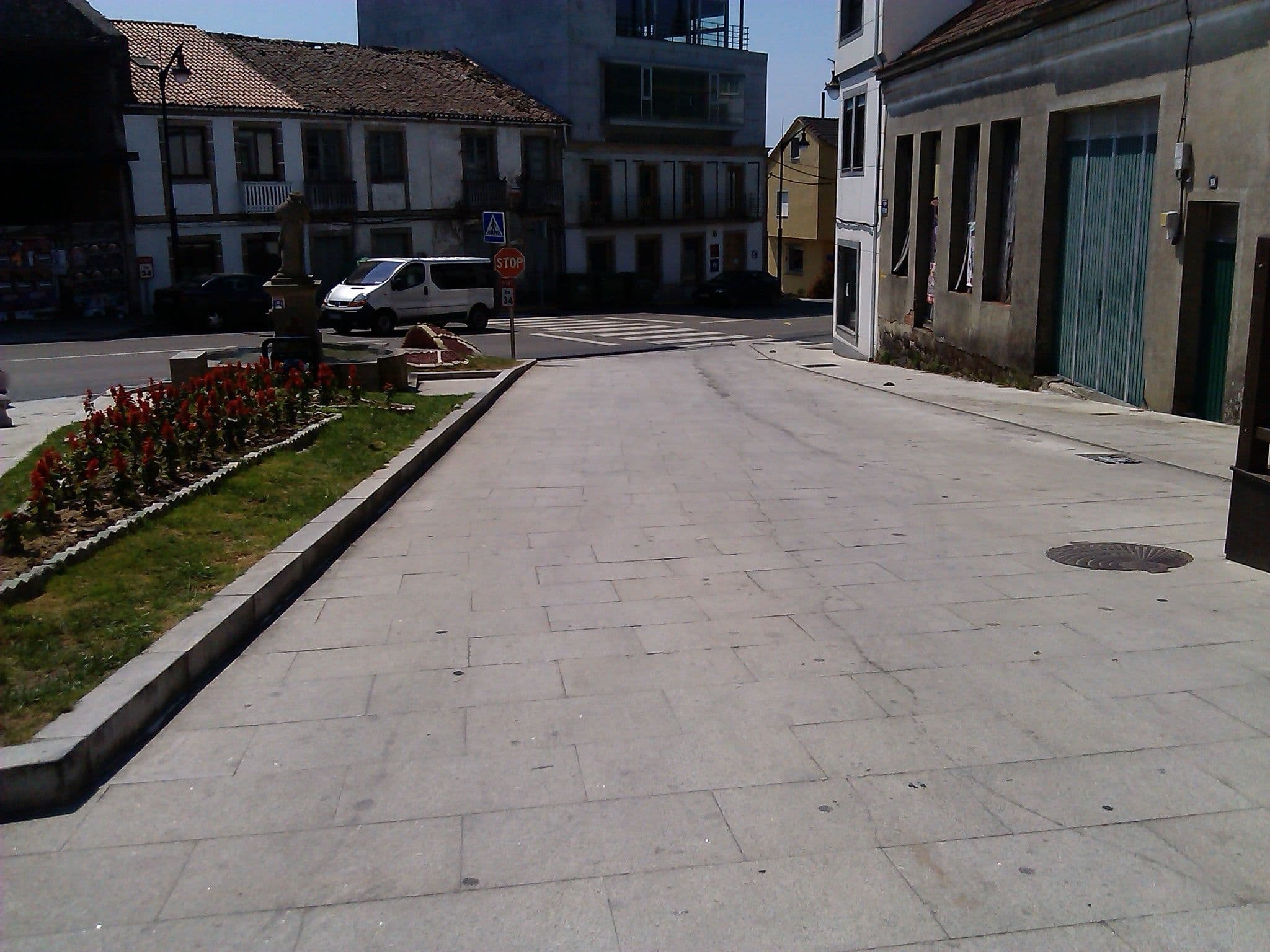 Street view near Pulpería y Albergue Casa Camiño, Monterroso — © changchun1 (CC BY-SA · Mapillary)