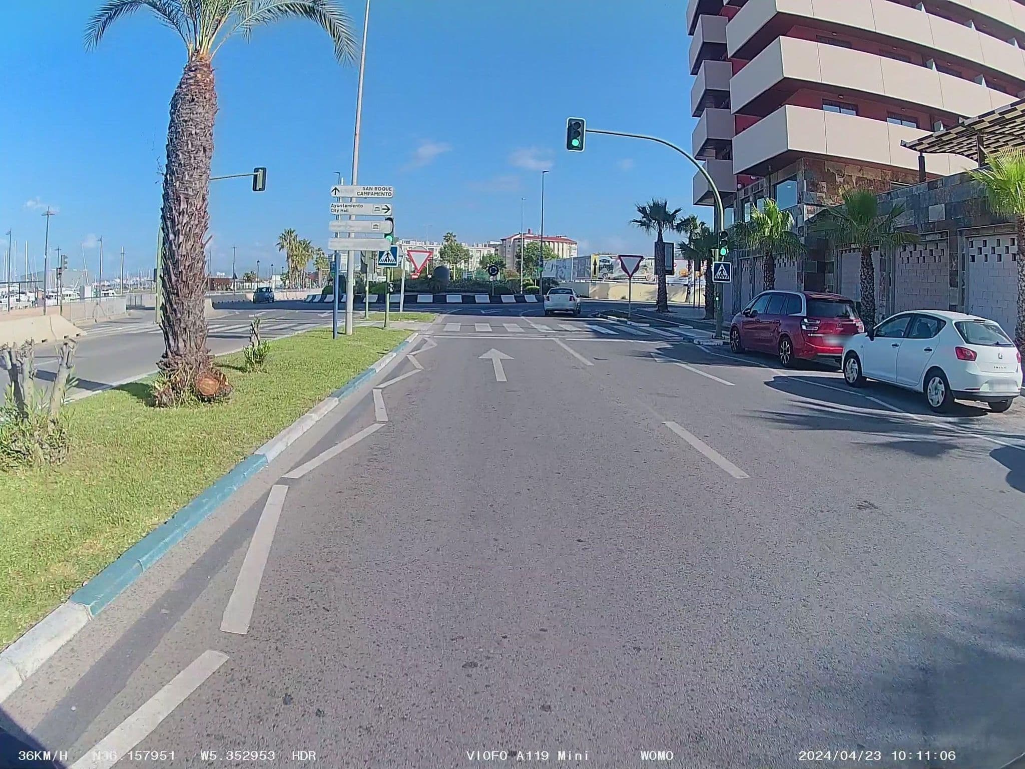 Street view near Pool at Ohtels Campo de Gibraltar, La Línea de la Concepción — © soulcover (CC BY-SA · Mapillary)