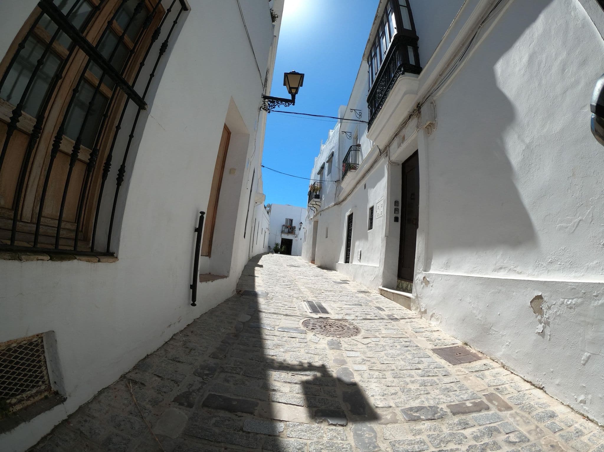 Street view near Casas Bodega Triana, Vejer de la Frontera — © Langfahrer (CC BY-SA · Mapillary)