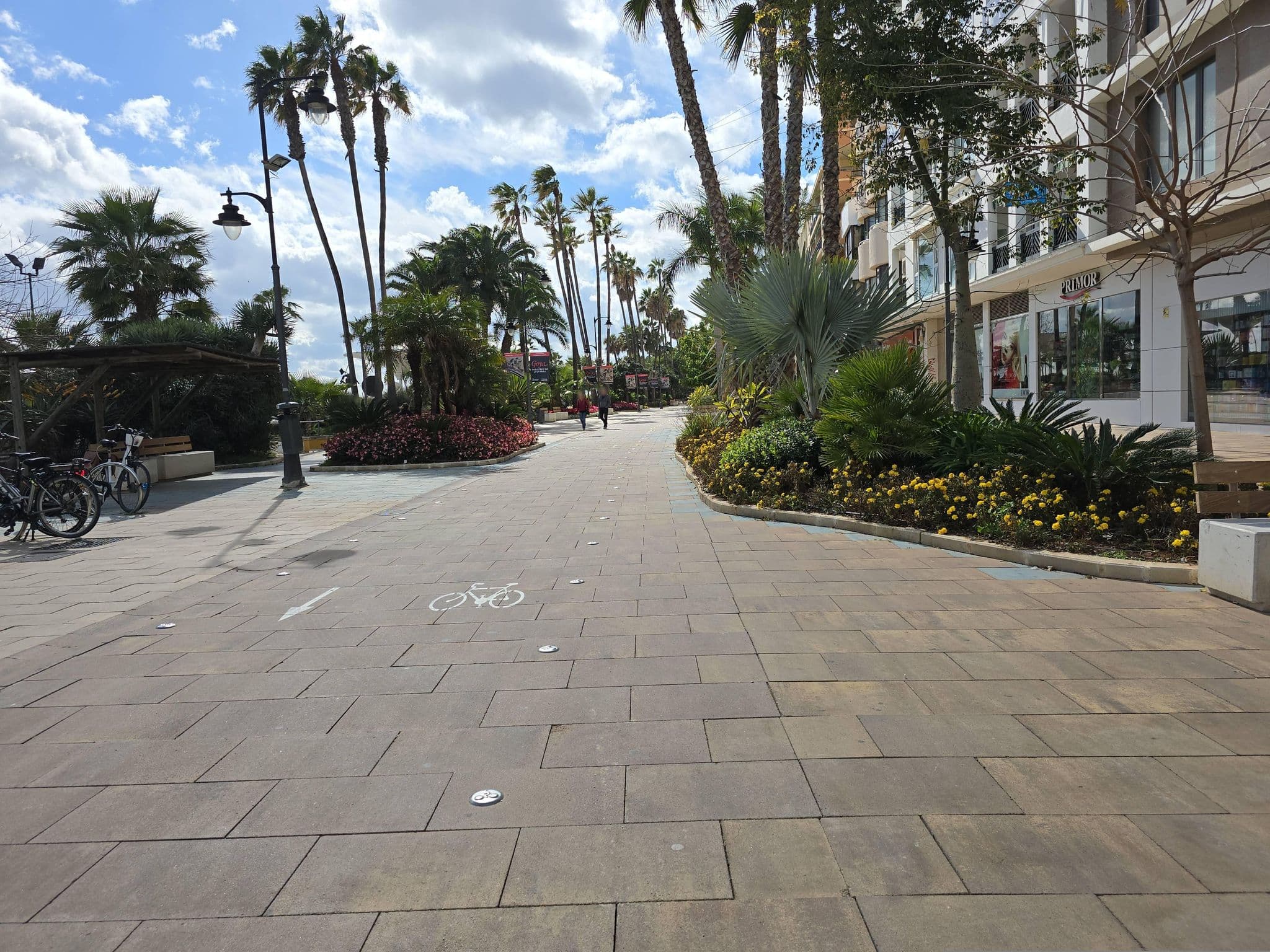 Street view near Diana Park Hotel Club, Estepona — © filipc (CC BY-SA · Mapillary)