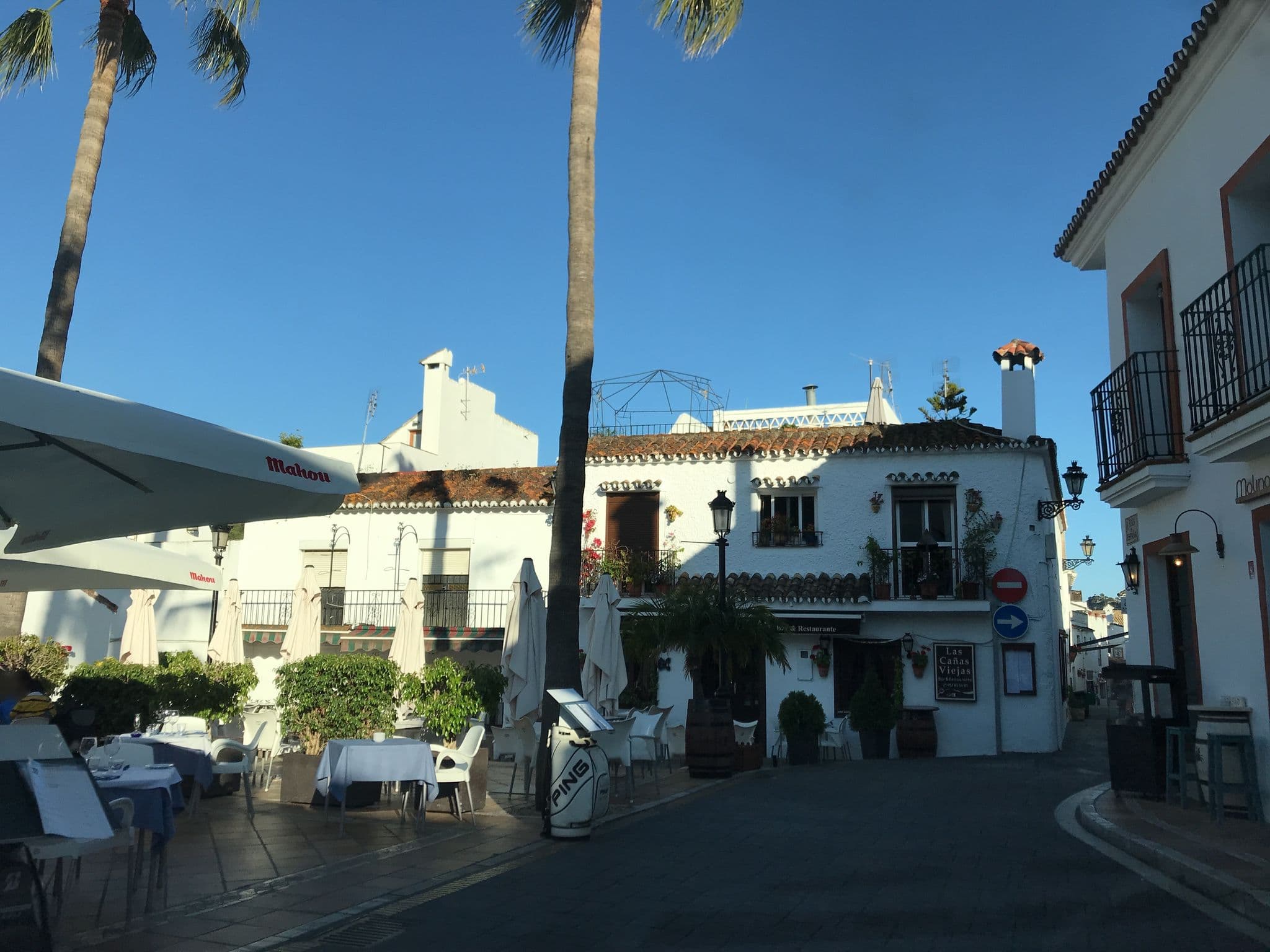 Street view near The Westin la Quinta Golf Resort, Benahavís — © ottor (CC BY-SA · Mapillary)