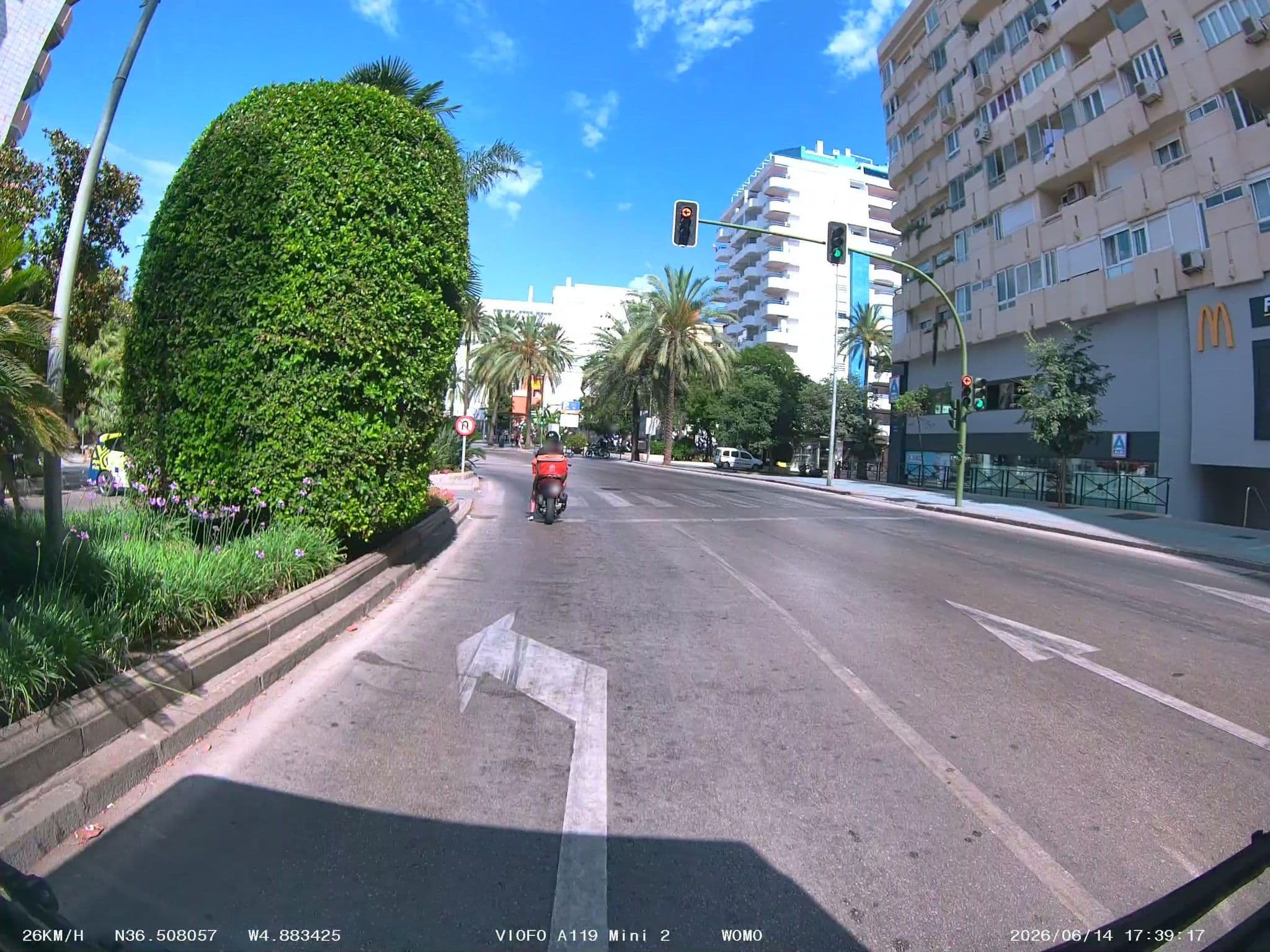 Street view near Piso Lujo Marbella Playa, Marbella — © soulcover (CC BY-SA · Mapillary)