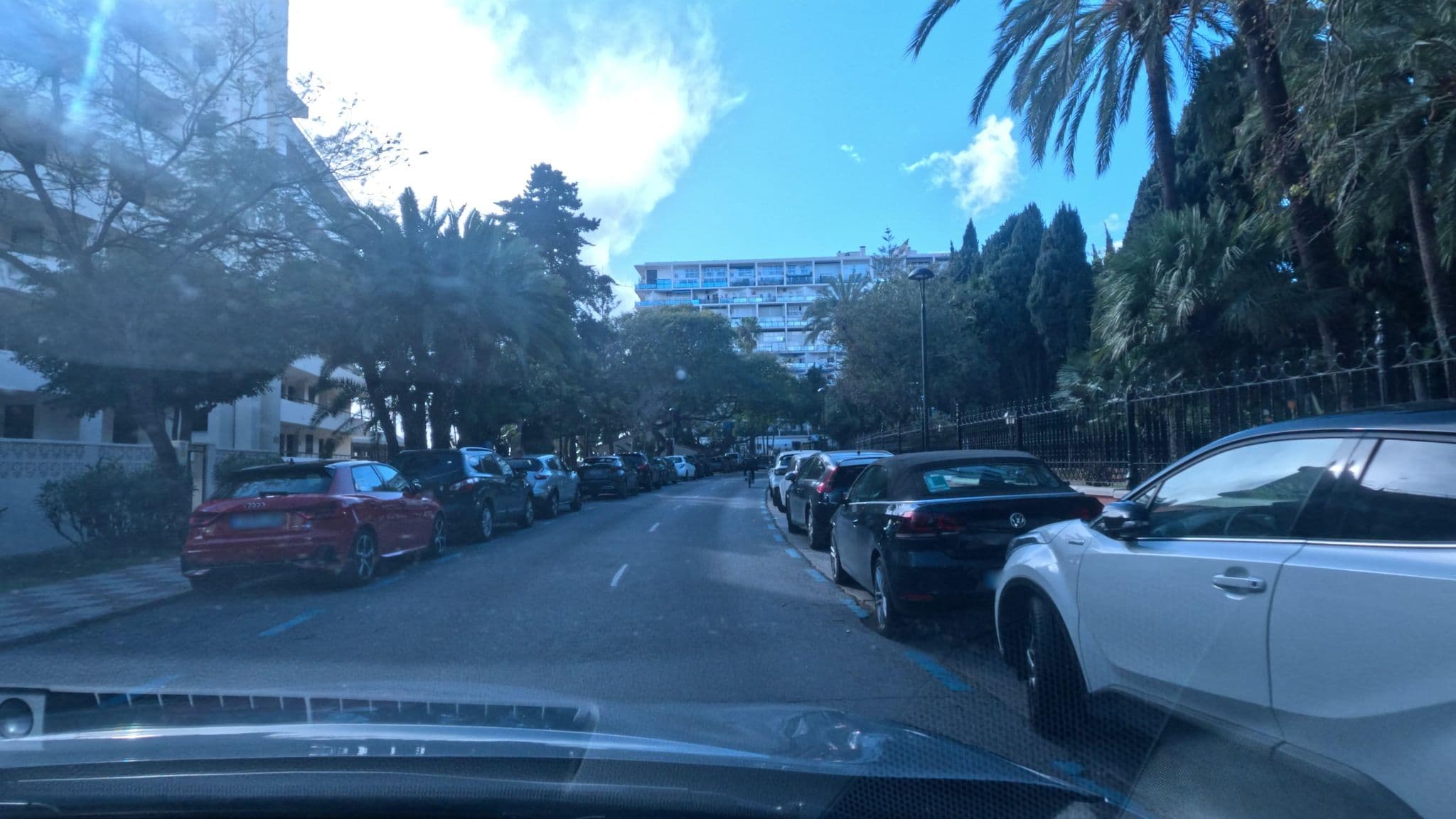 Street view near Eden Roc II, Marbella — © filipc (CC BY-SA · Mapillary)