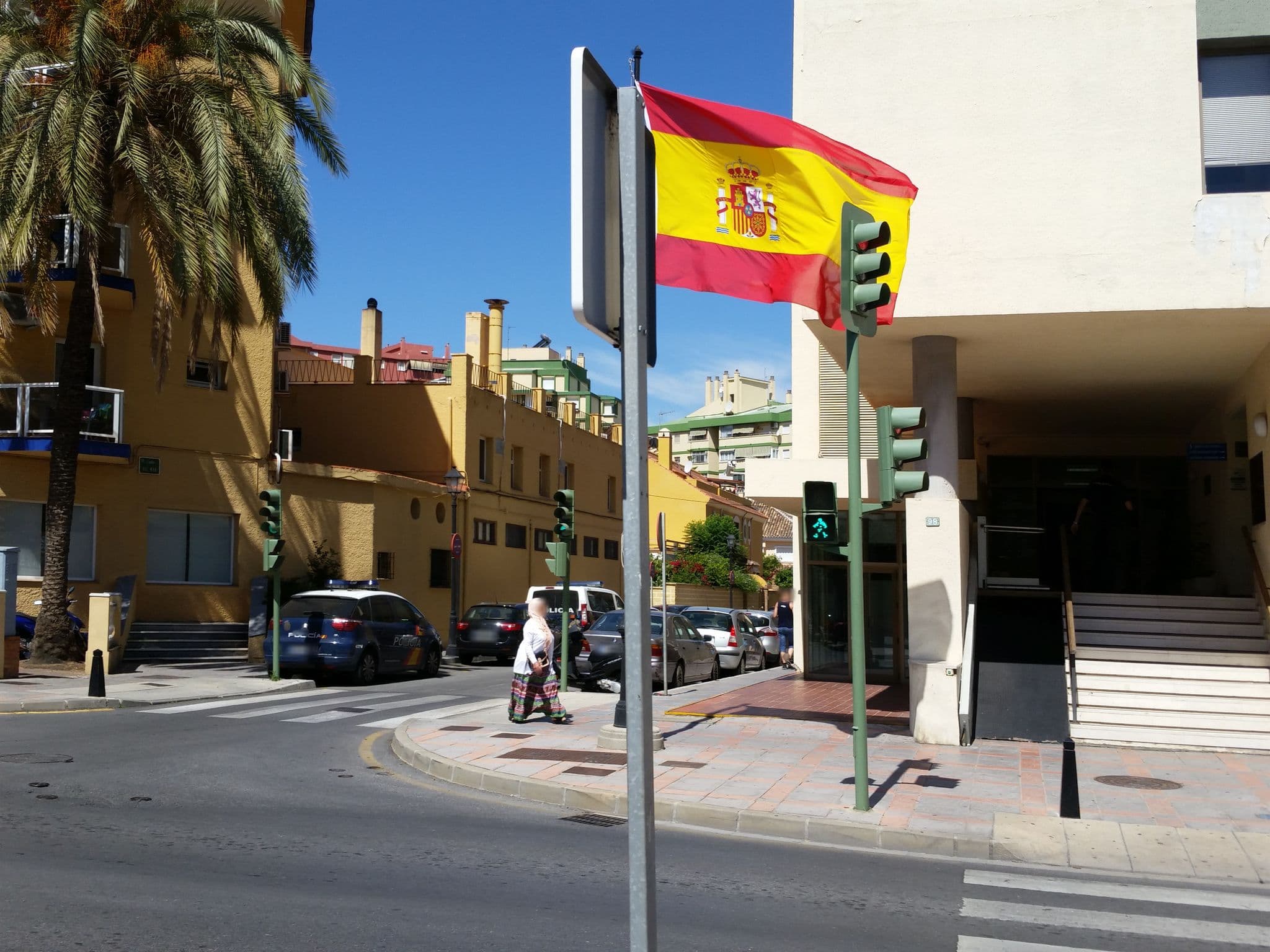 Street view near Aquarium Hotel Fuengirola, Fuengirola — © jaakkoh (CC BY-SA · Mapillary)