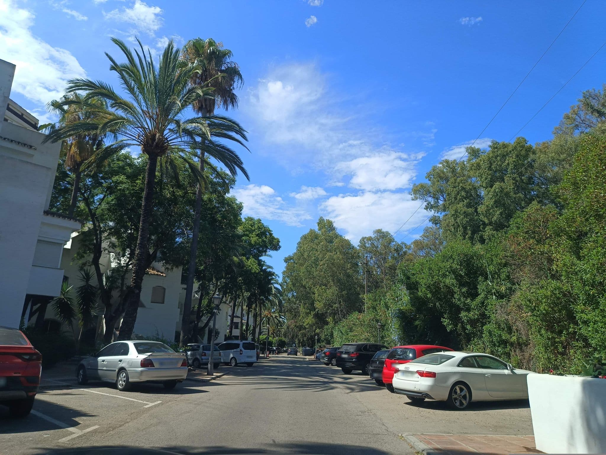 Street view near Golden Beach Apartment, Marbella — © thetornado76 (CC BY-SA · Mapillary)