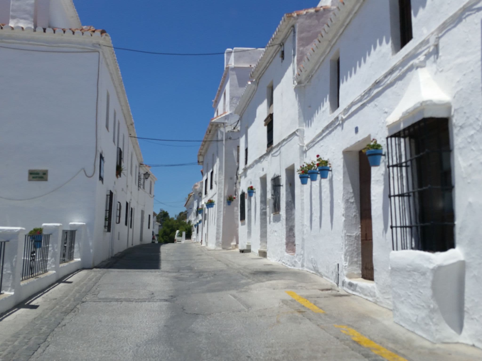 Street view near Hotel La Casa De La Iglesia, Mijas — © jaakkoh (CC BY-SA · Mapillary)