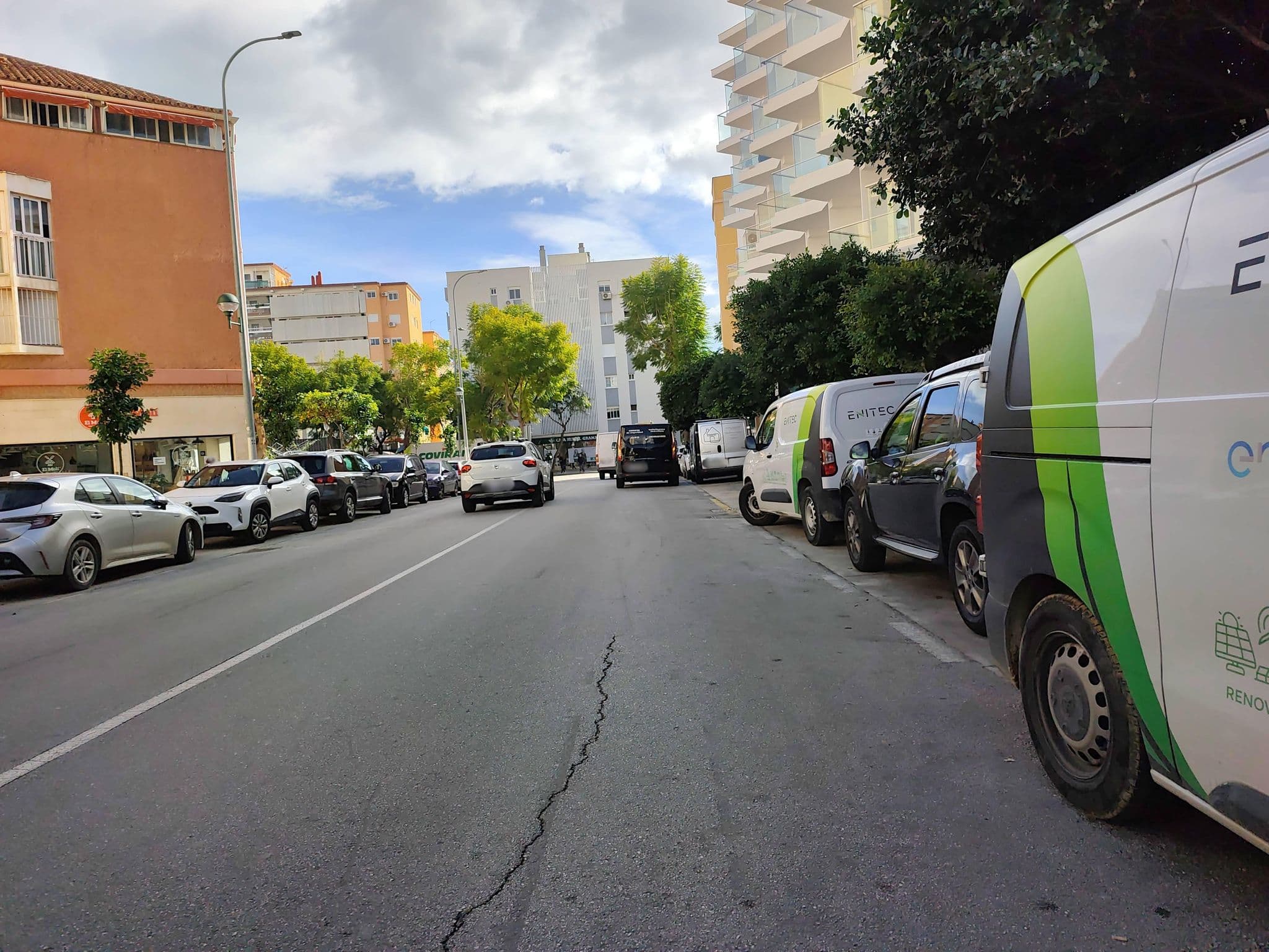Street view near Apartamentos Buendia, Torremolinos — © Duro (CC BY-SA · Mapillary)