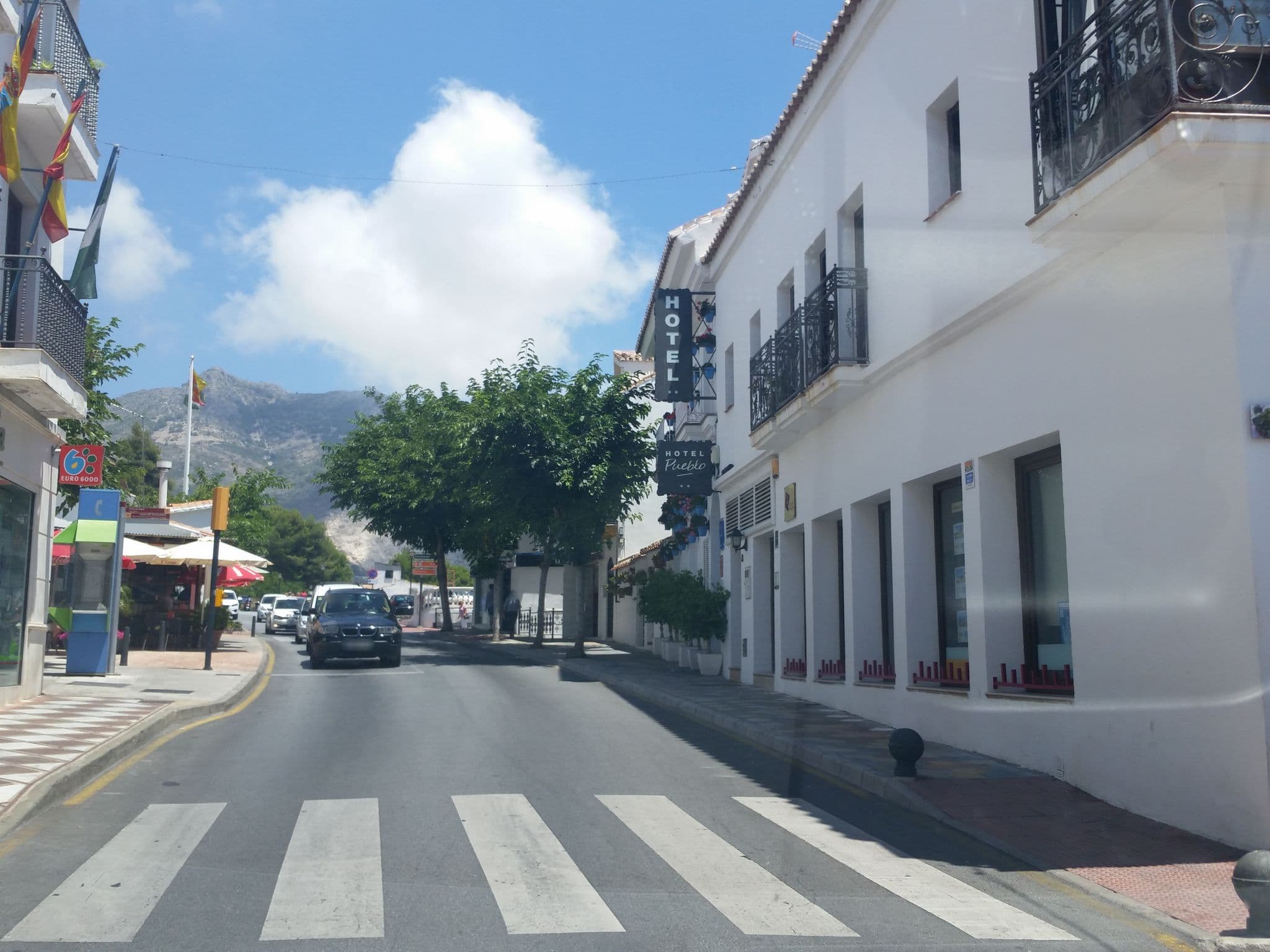 Street view near Piscina Hotel Alay, Benalmádena — © jaakkoh (CC BY-SA · Mapillary)