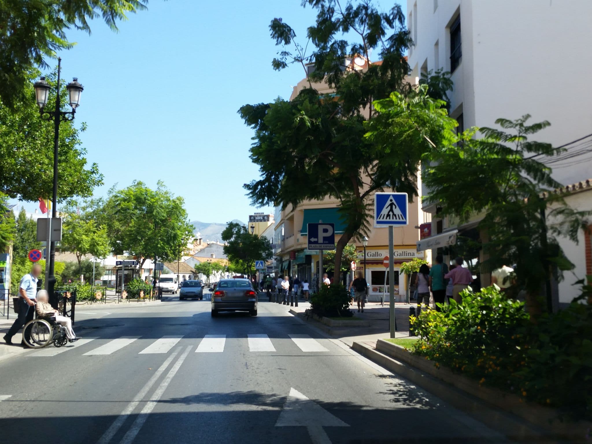Street view near Boutique X, Fuengirola — © jaakkoh (CC BY-SA · Mapillary)