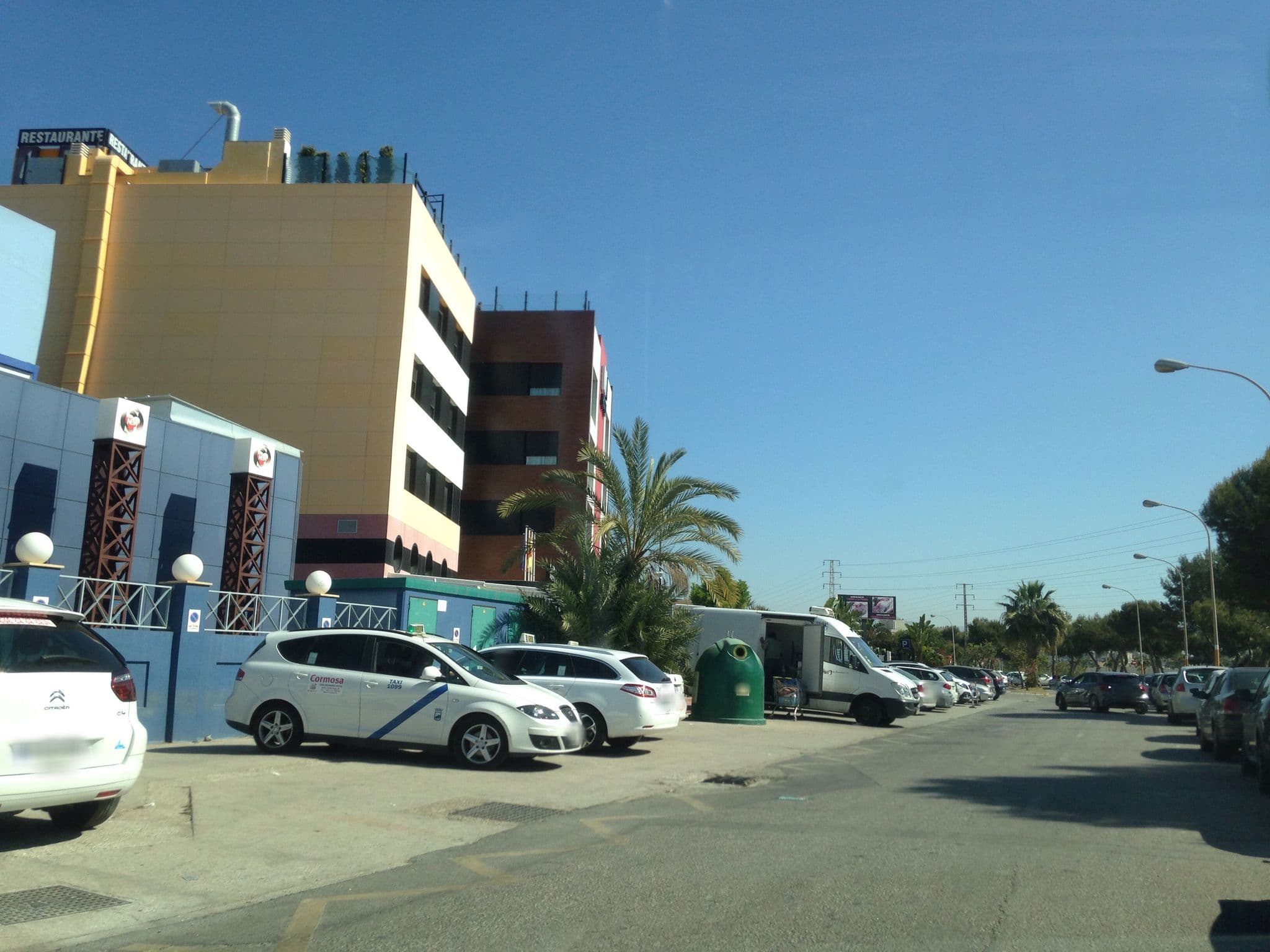 Street view near Hotel Málaga Nostrum, Málaga — © klaberlang (CC BY-SA · Mapillary)