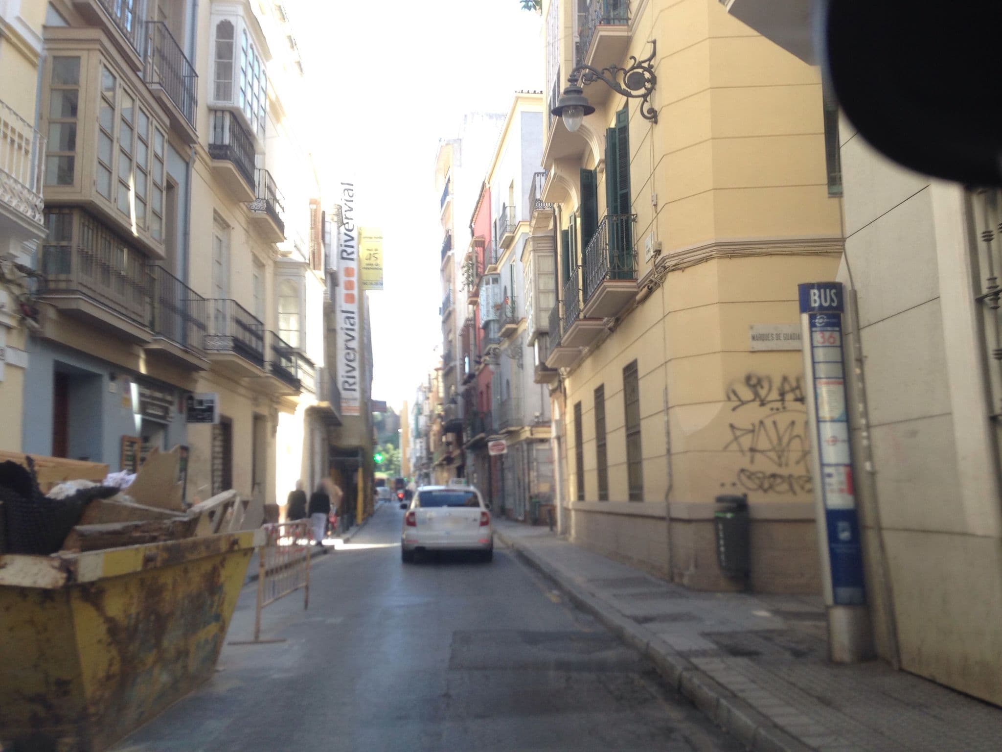 Street view near Alamos 27, Málaga — © klaberlang (CC BY-SA · Mapillary)