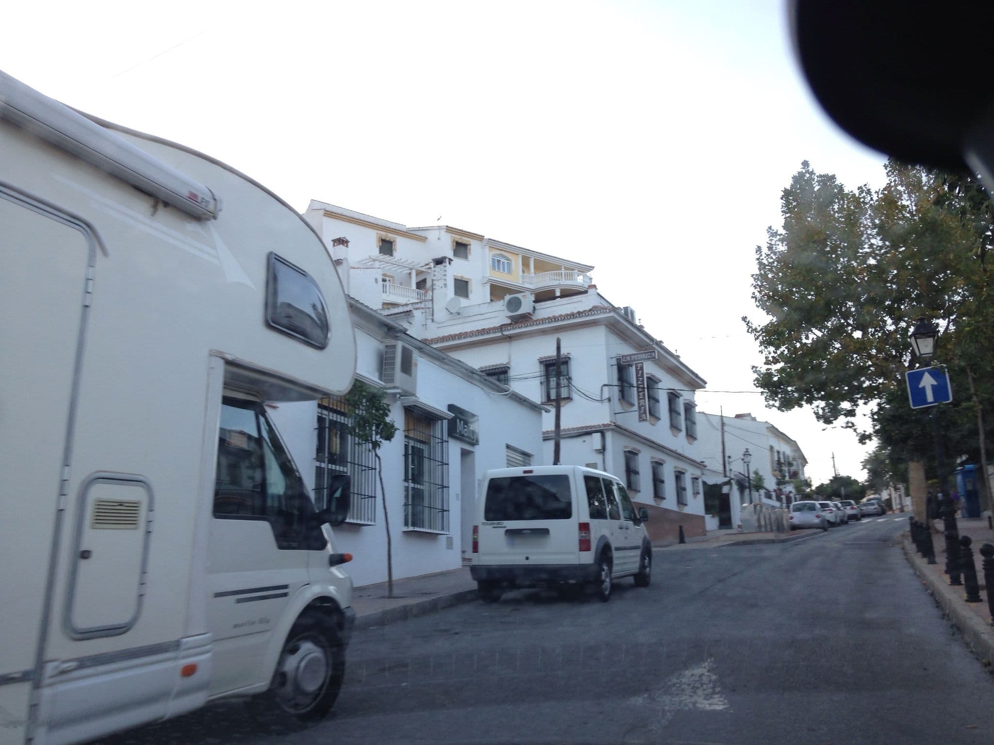 Street view near Pensión el Taxi, Casabermeja — © klaberlang (CC BY-SA · Mapillary)