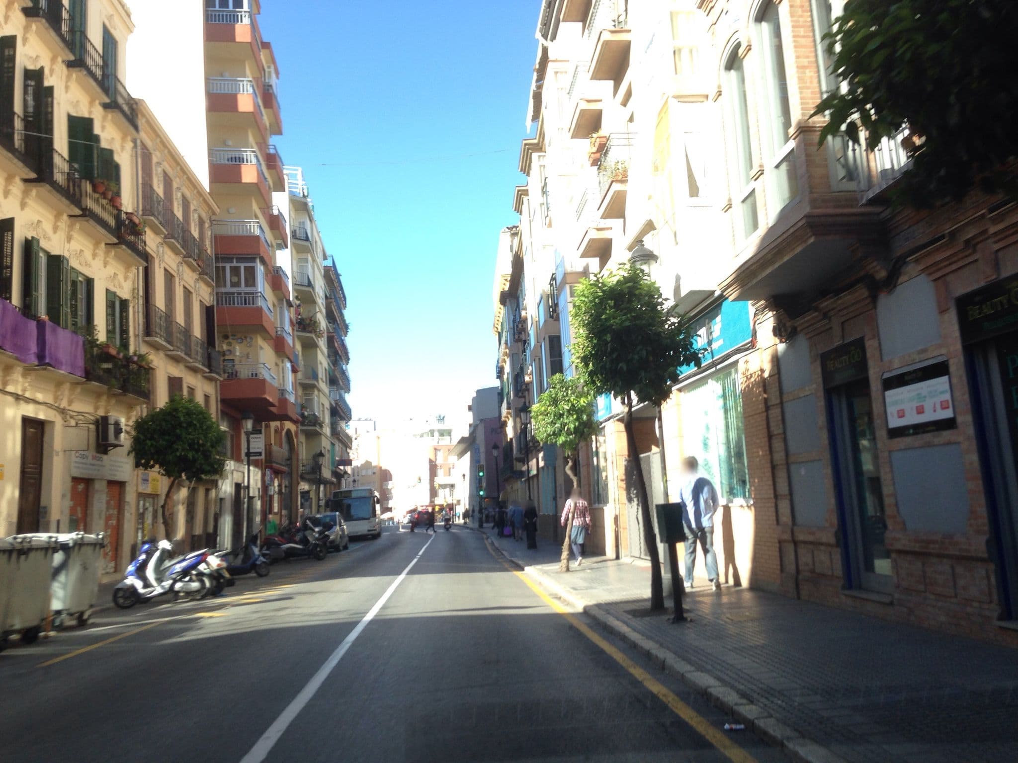Street view near Hotel Málaga Bro, Málaga — © klaberlang (CC BY-SA · Mapillary)