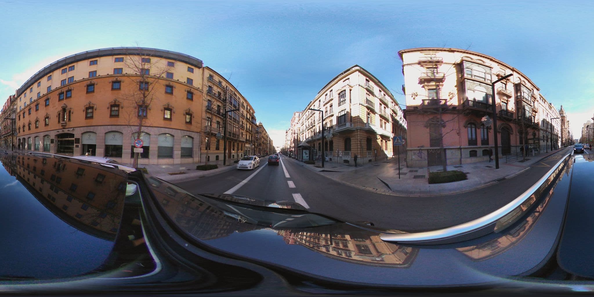 Street view near Pension Londres, Granada — © rainerup (CC BY-SA · Mapillary)